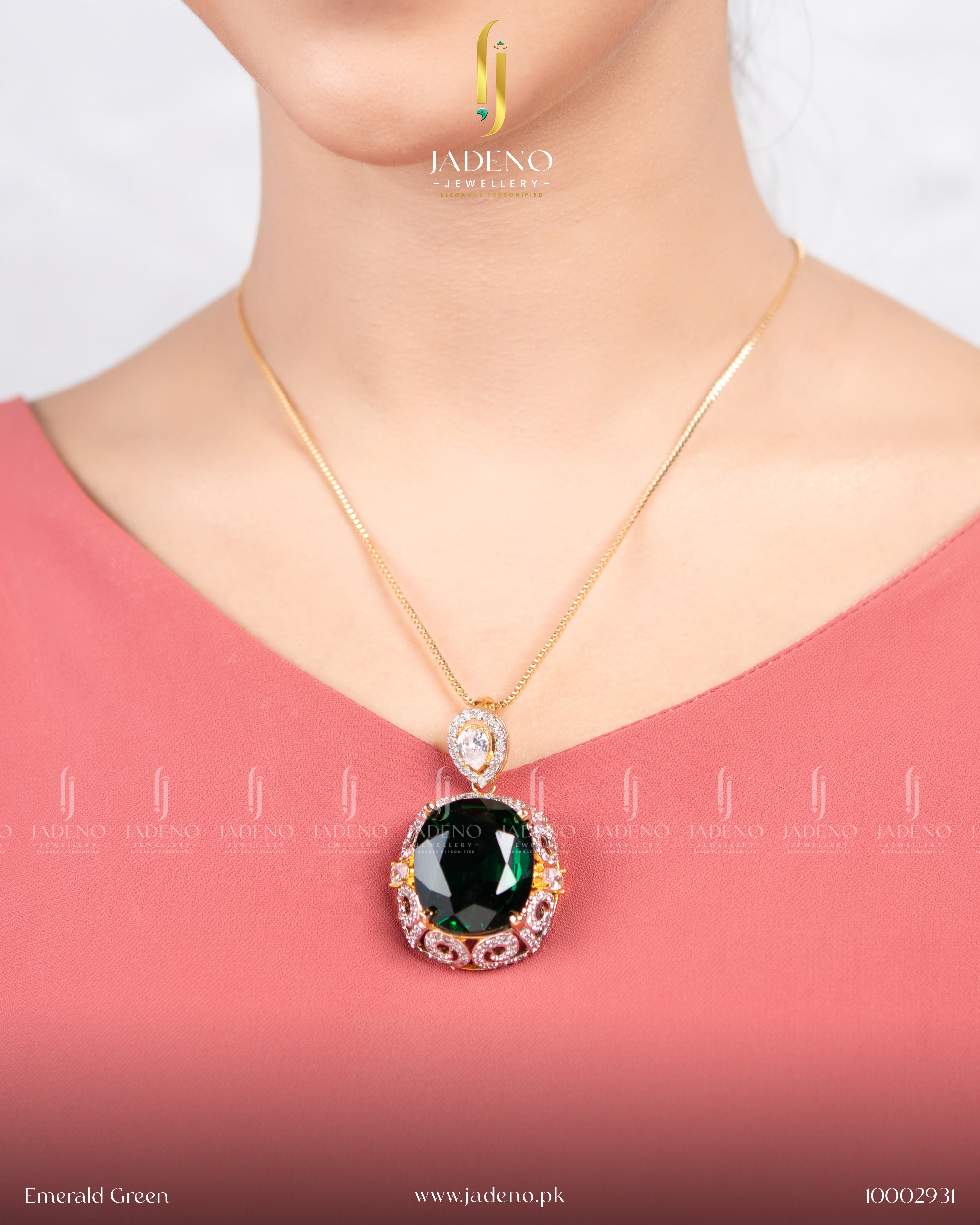 High Quality Gorgeous Pendant Set