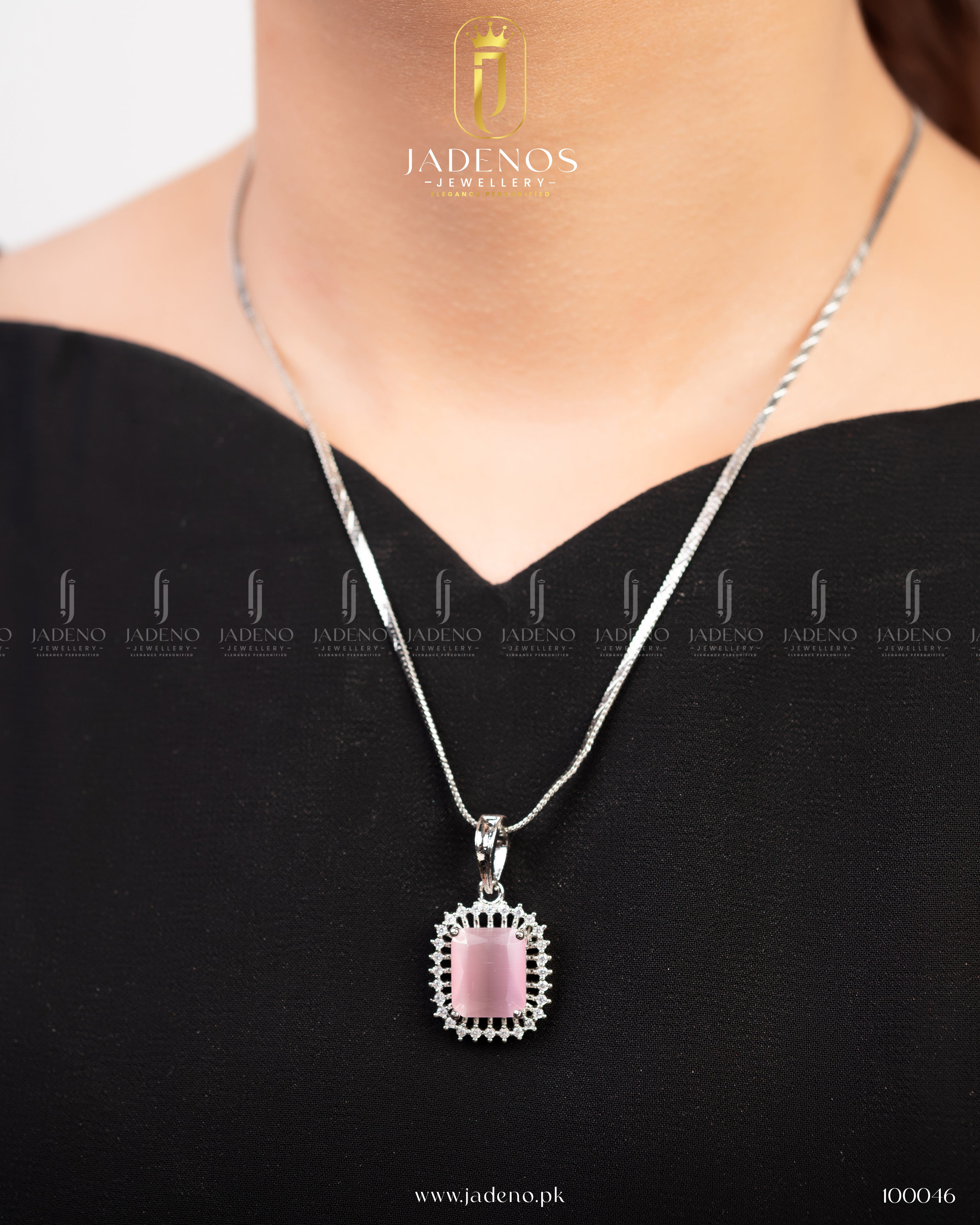 The Aura Pendant set