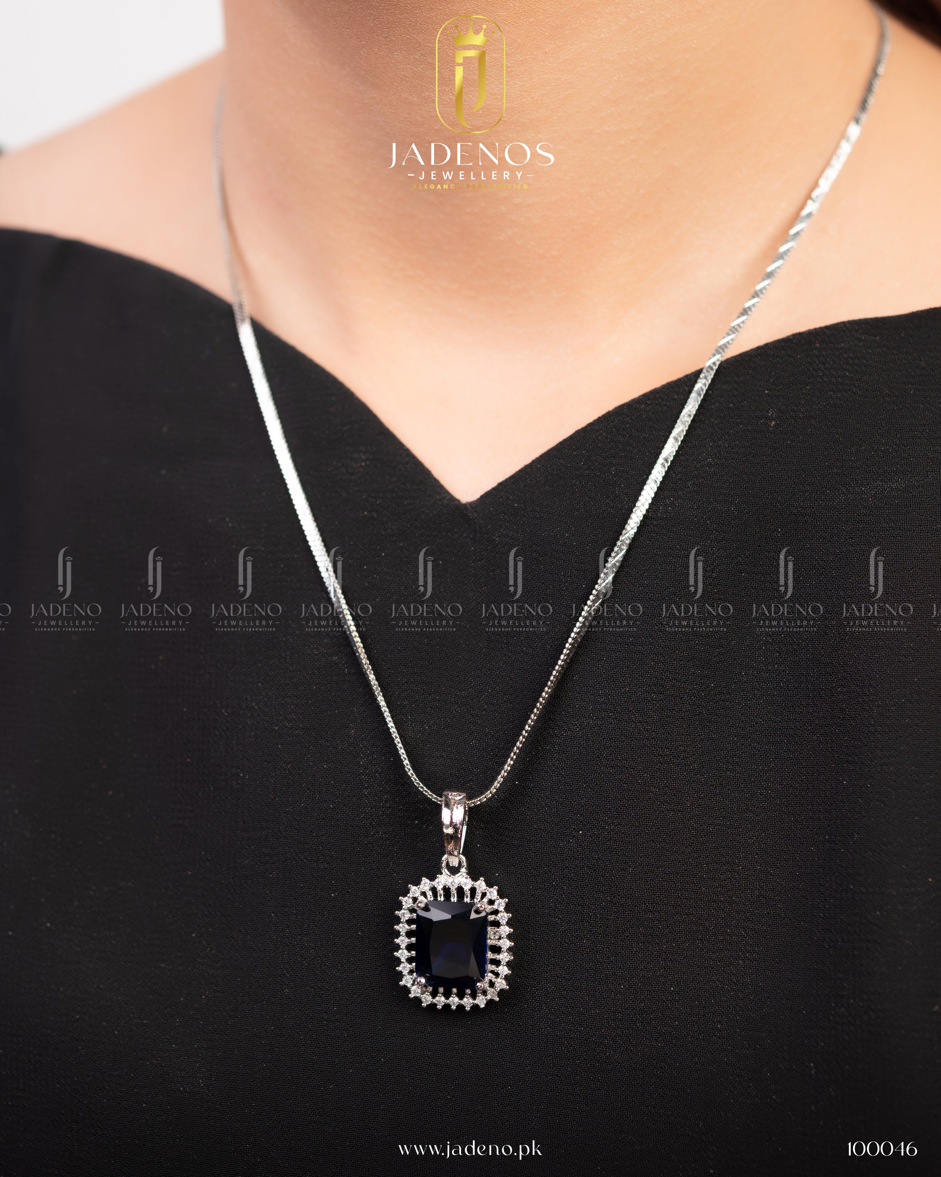 The Aura Pendant set