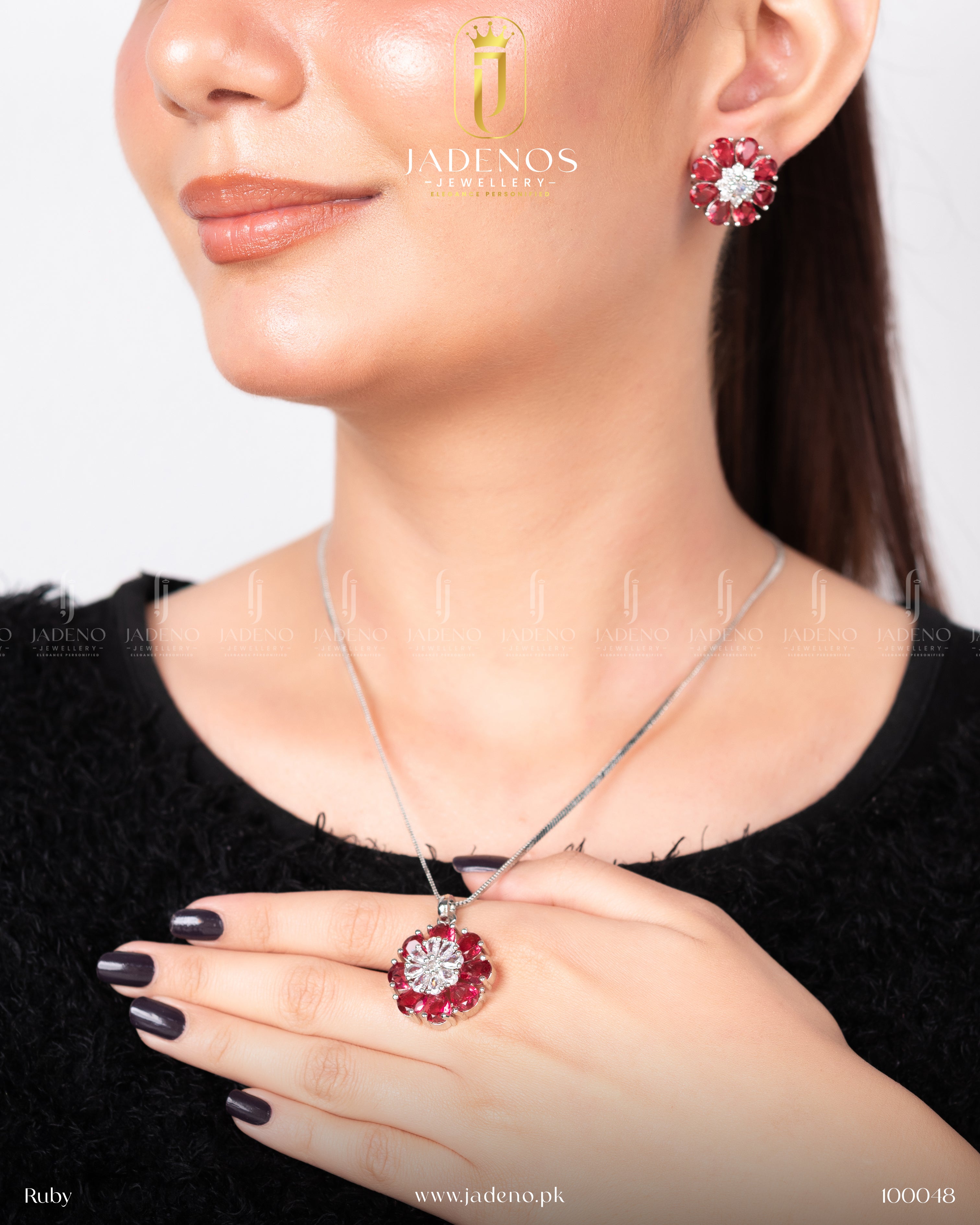 The Bloomique Flora Pendant Set