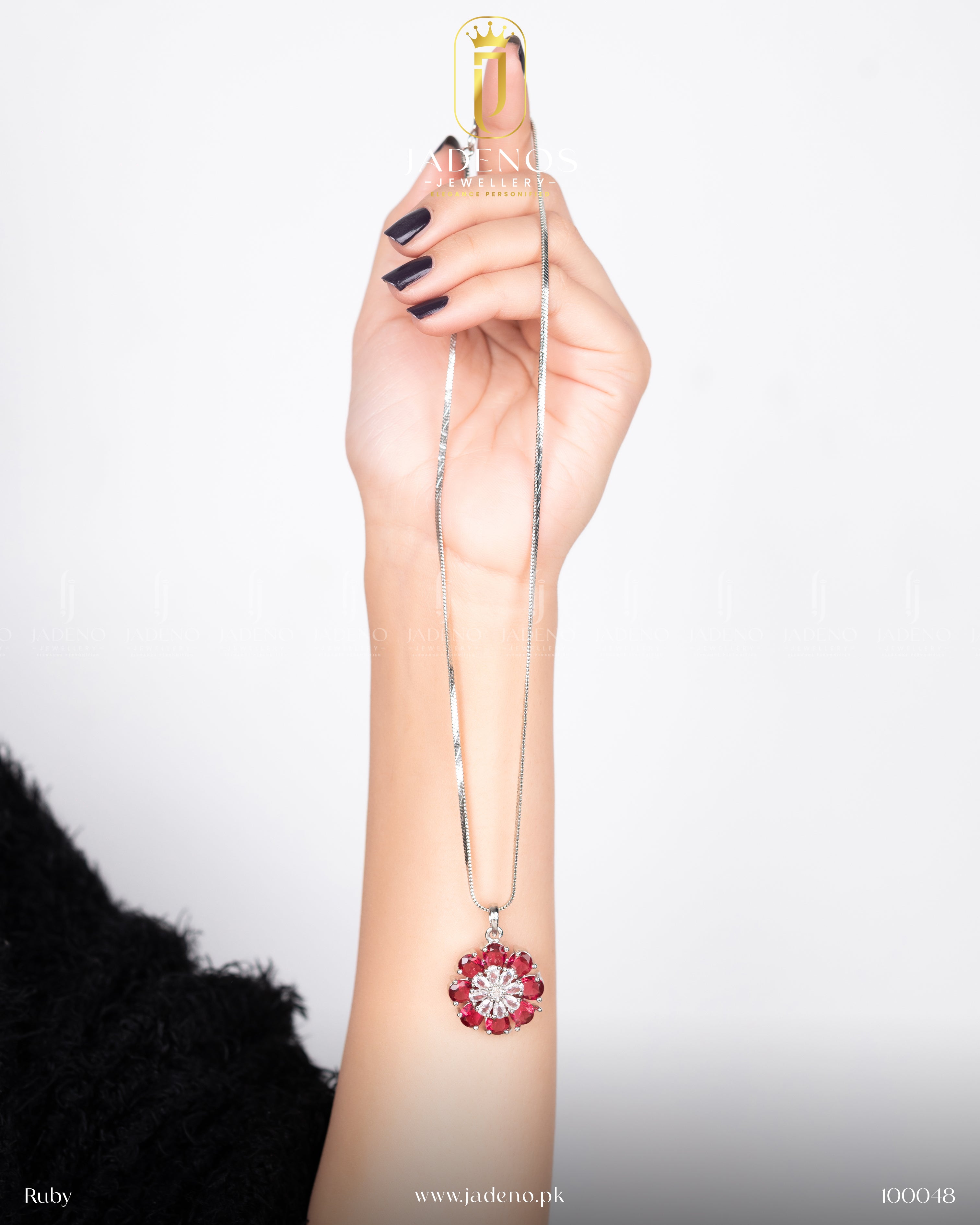 The Bloomique Flora Pendant Set