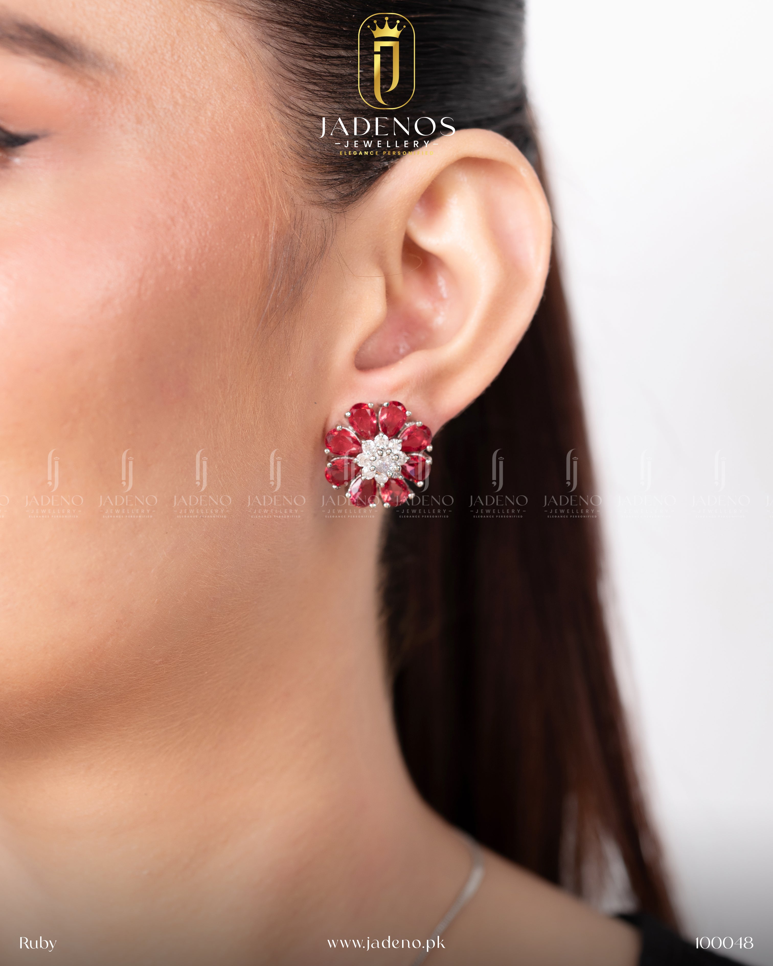 The Bloomique Flora Pendant Set