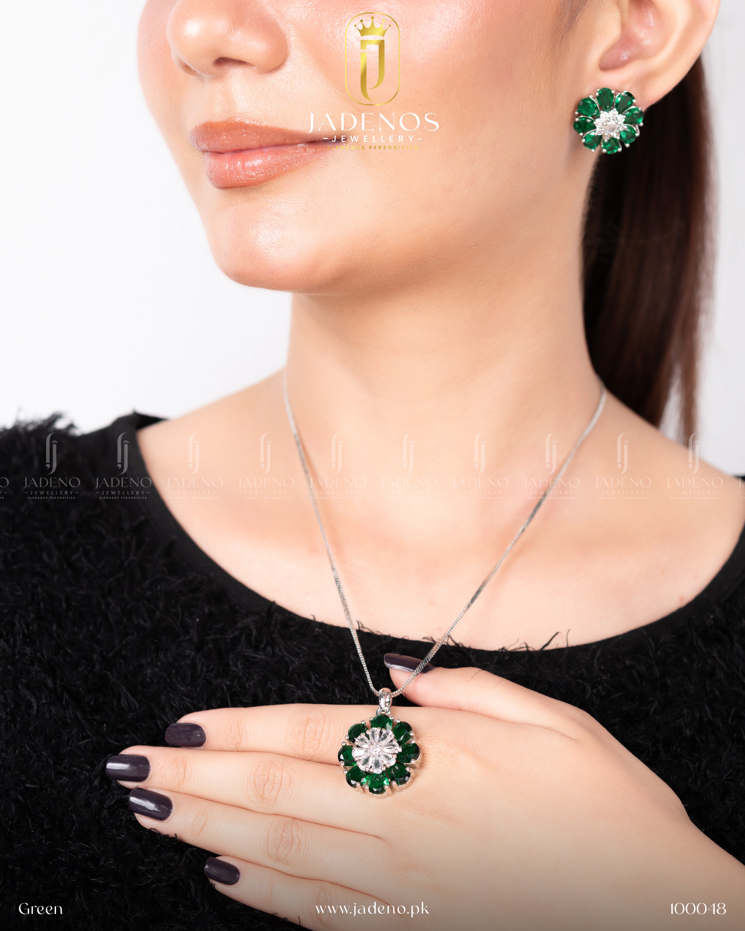 The Bloomique Flora Pendant Set