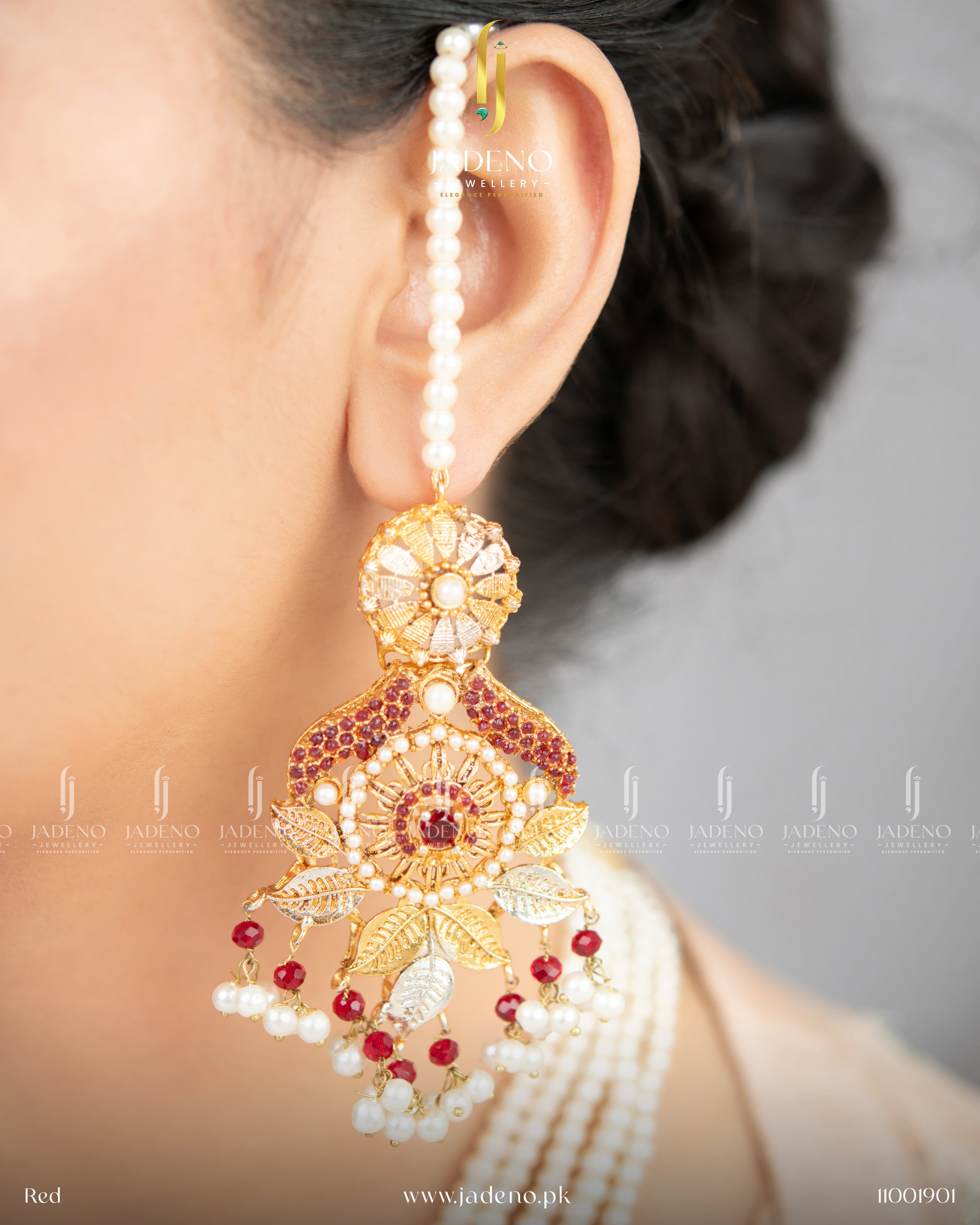 Statement Larisaa Raani Haar Set with Tika
