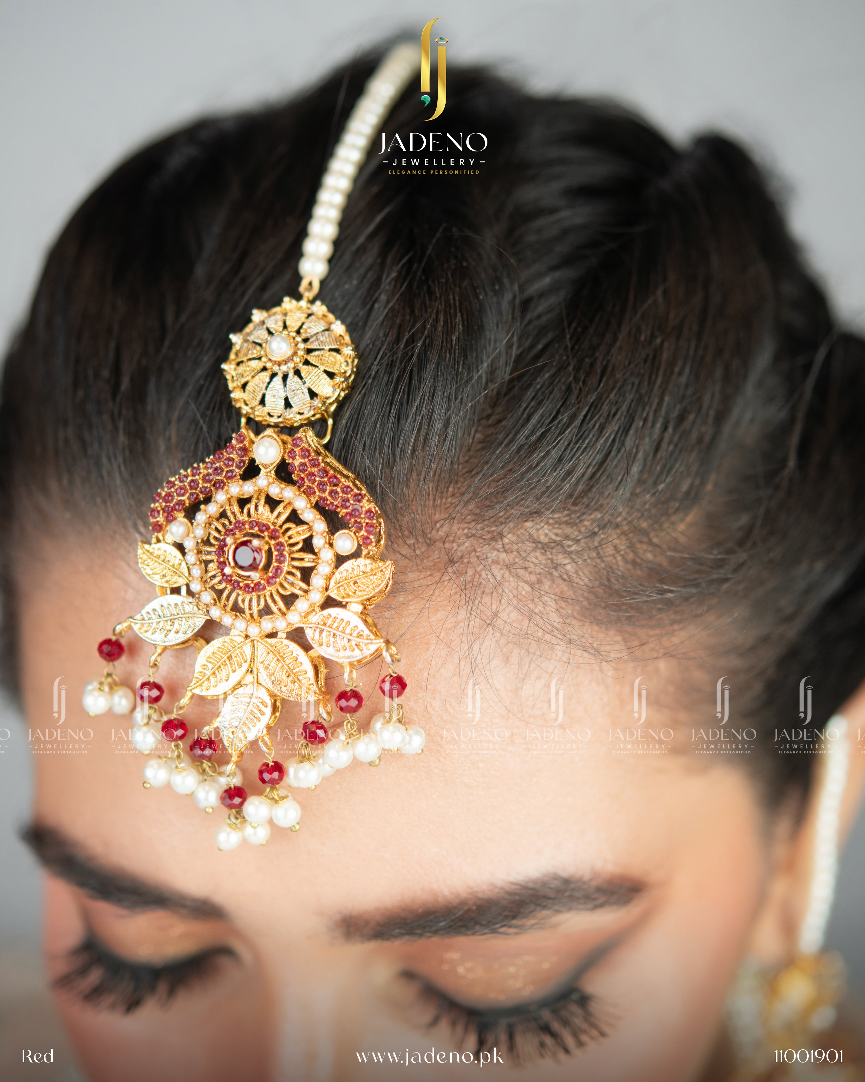 Statement Larisaa Raani Haar Set with Tika