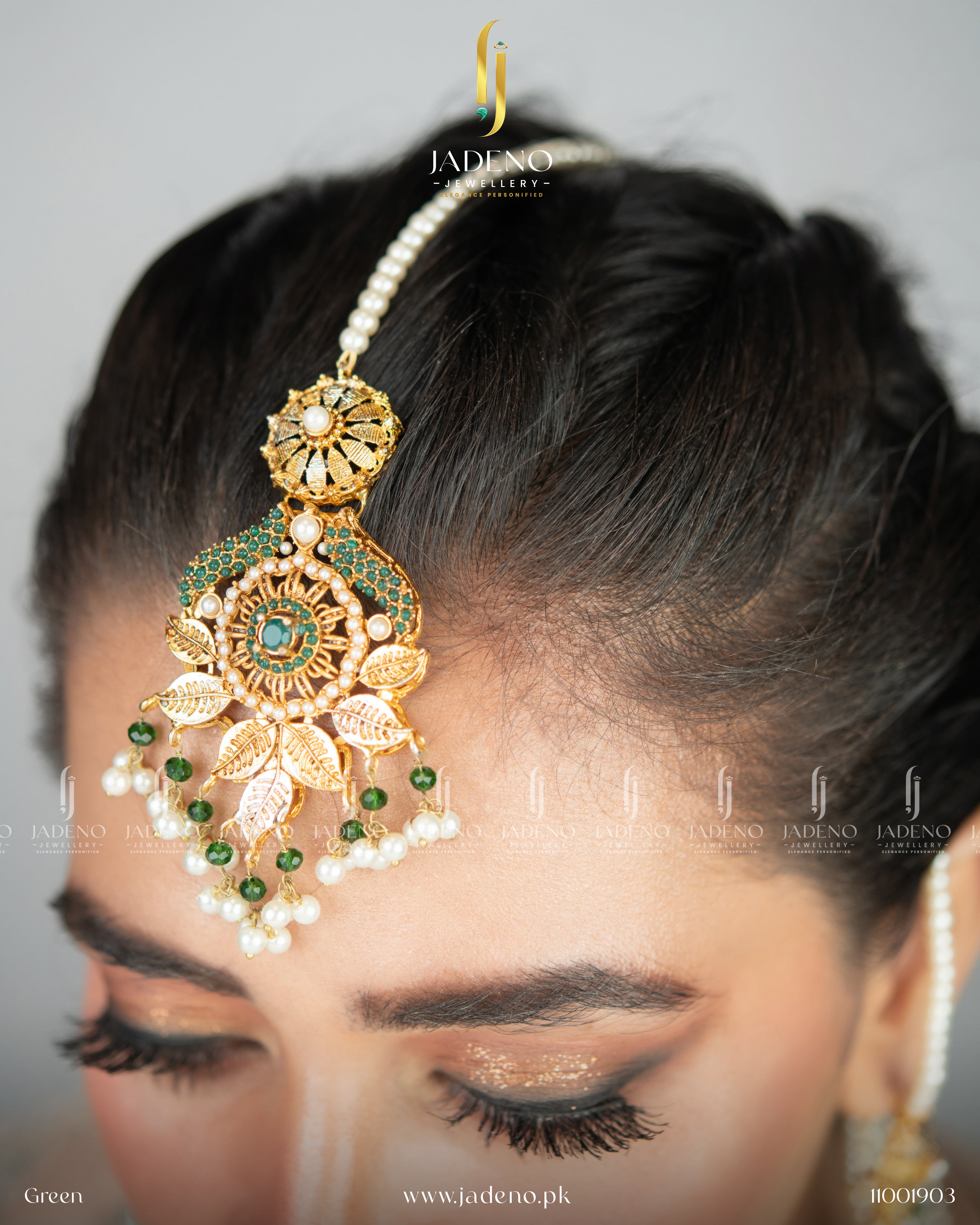Statement Larisaa Raani Haar Set with Tika