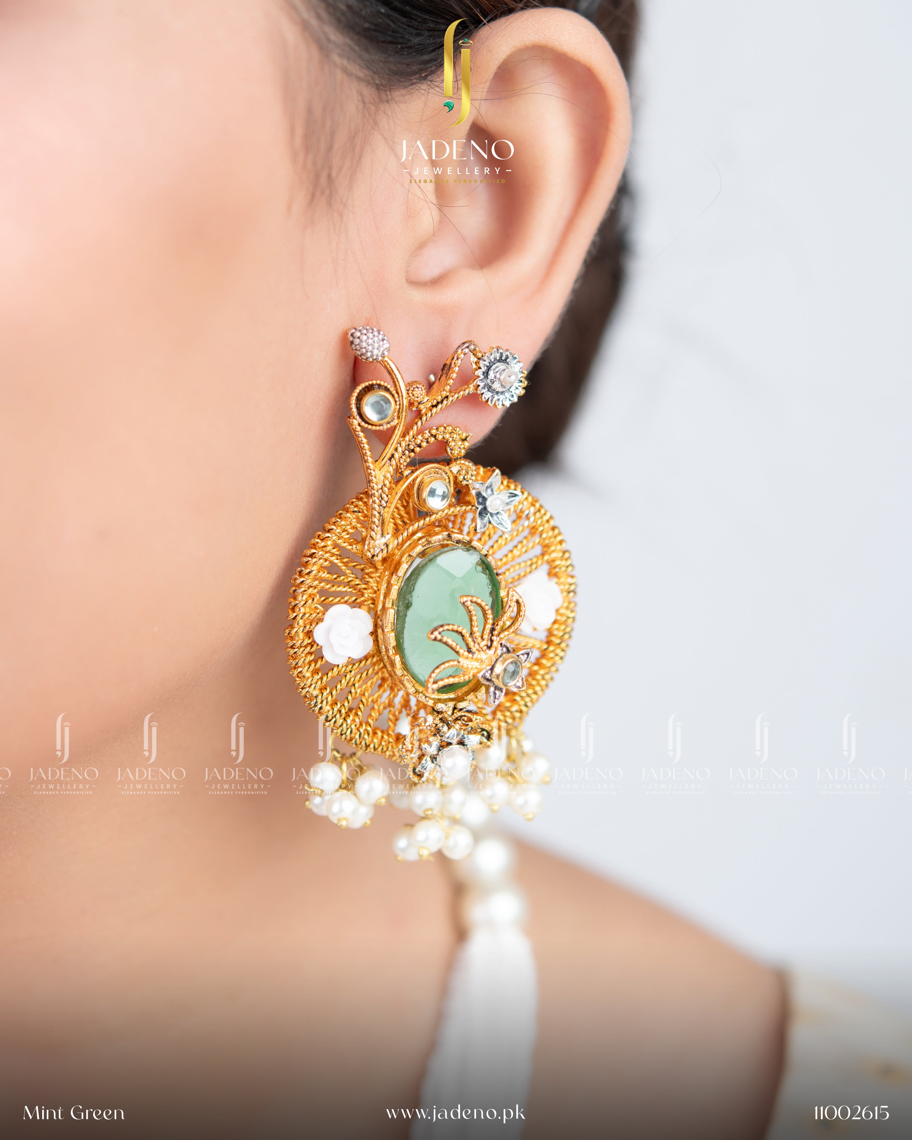 Designer's Vanya Pearl Necklace Set