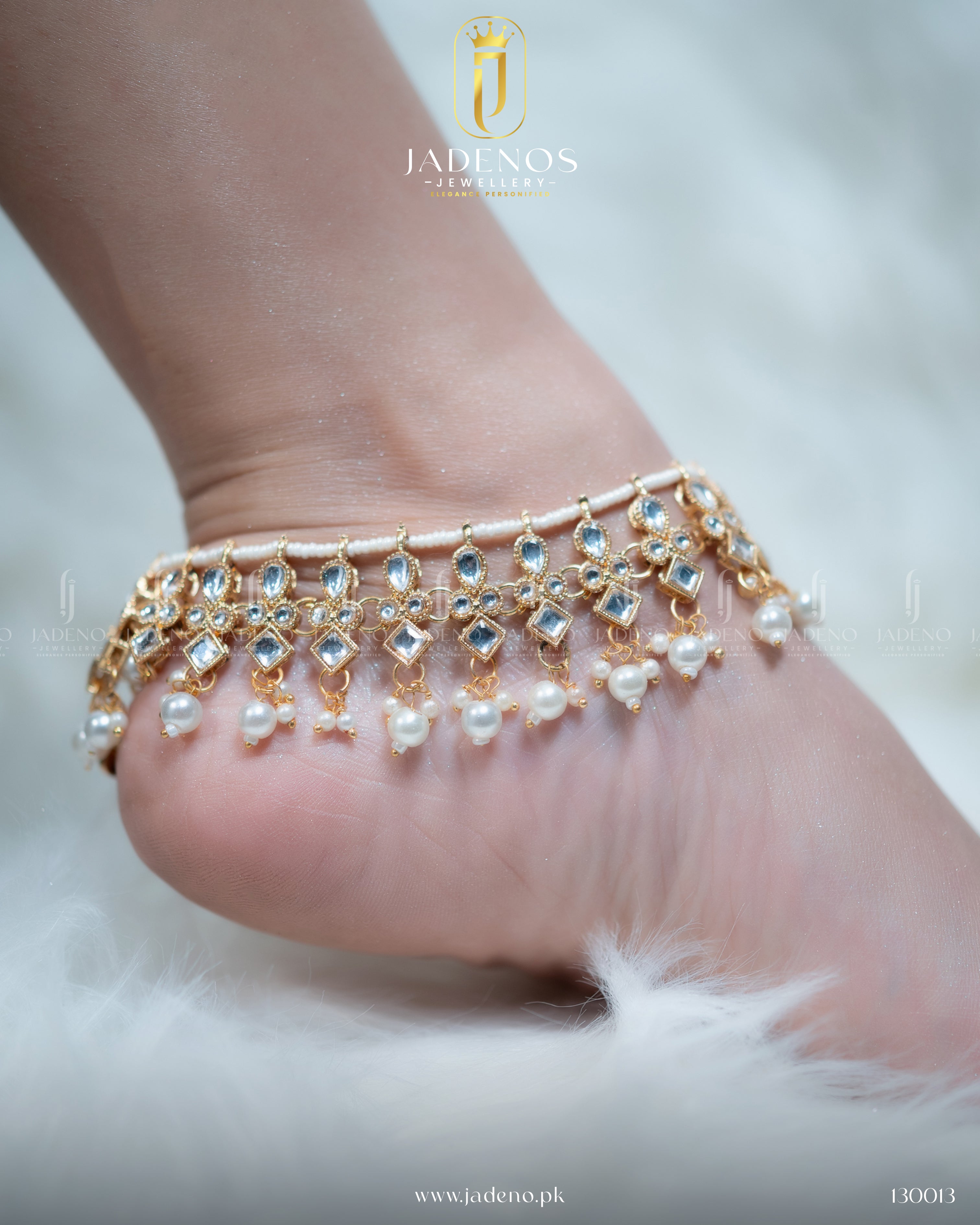 Sunehri Kanak Anklets