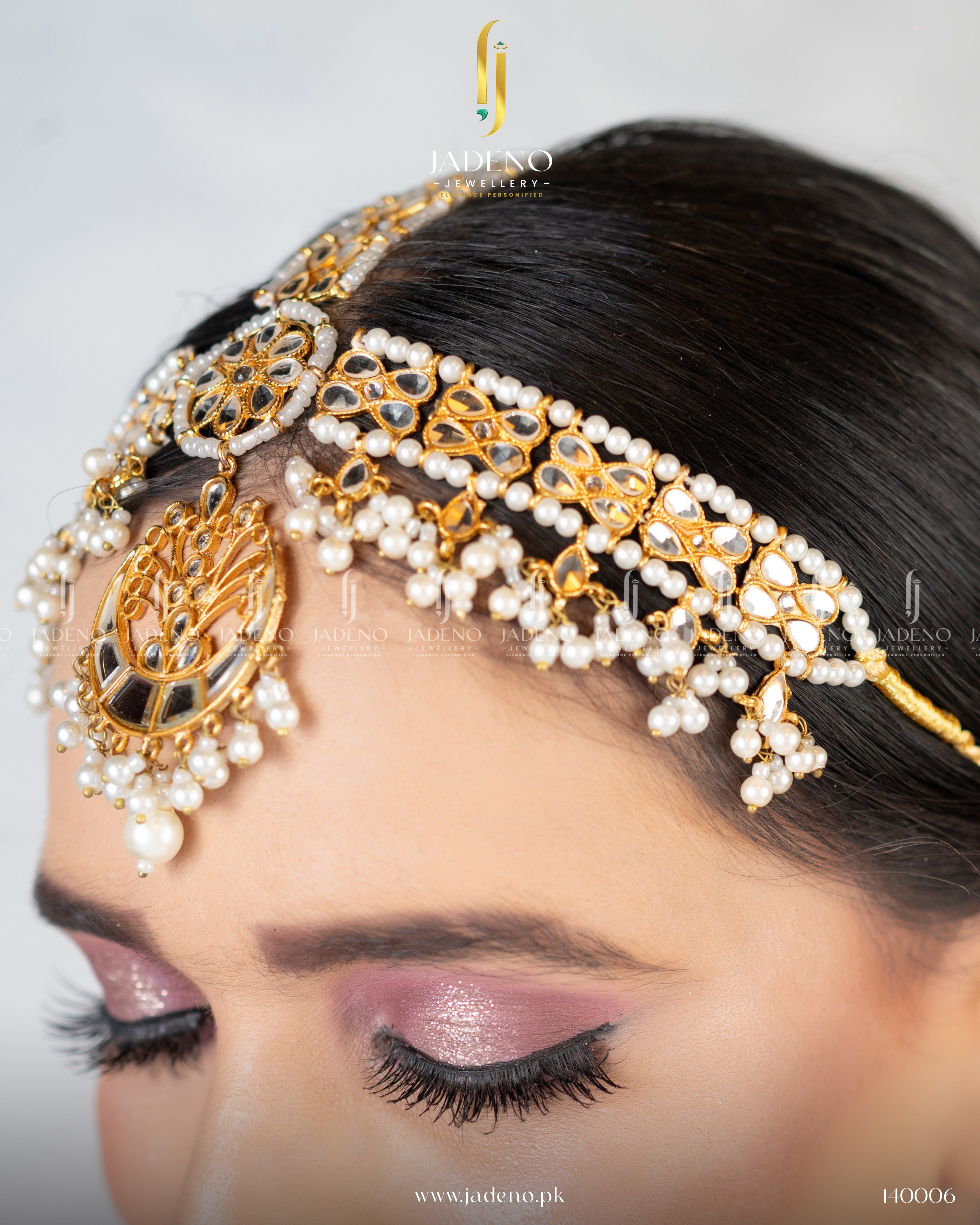 The Trendy Sheesh Kundan Matha Patti