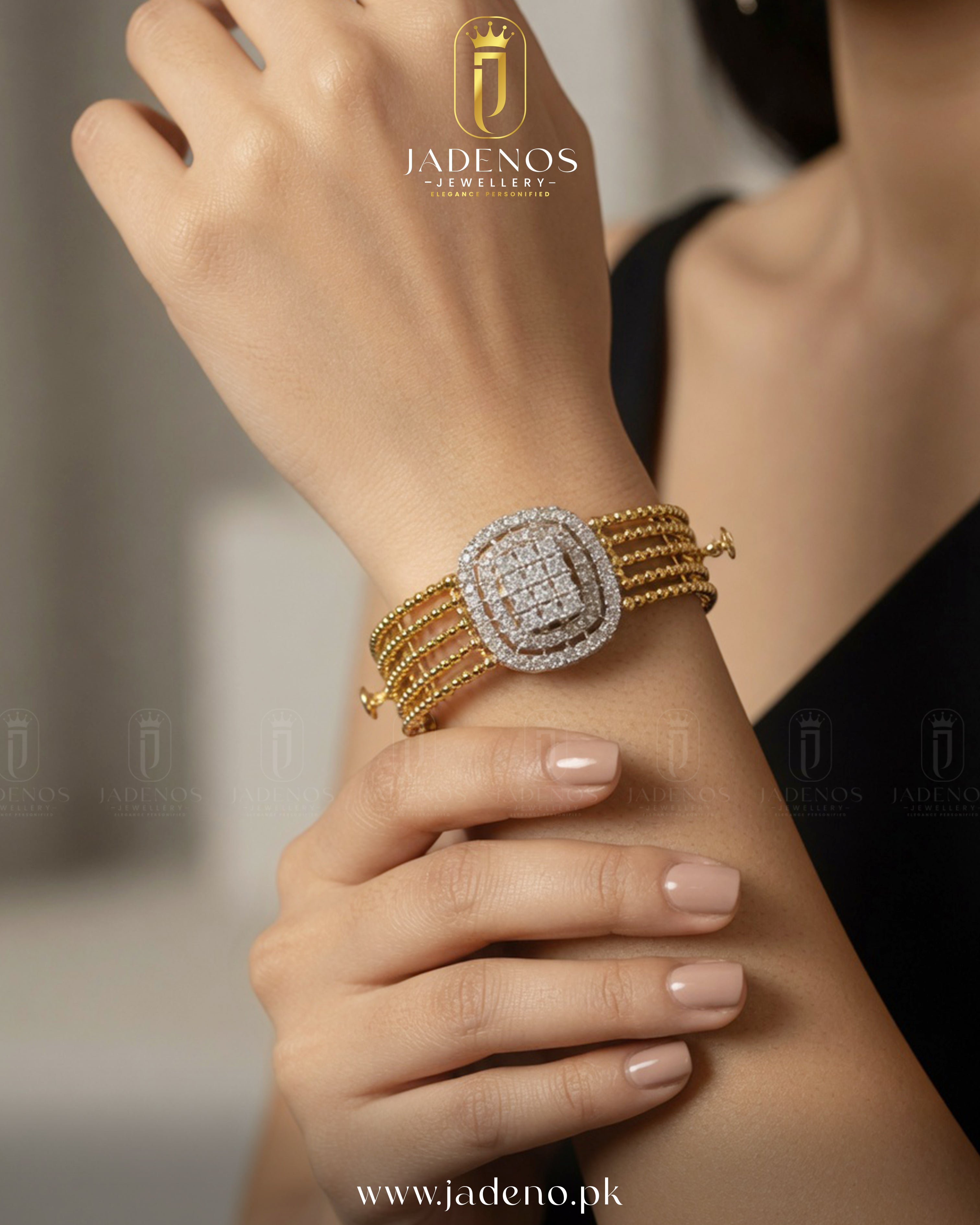 The Velvet Gold Cuff style Openable Bracelet