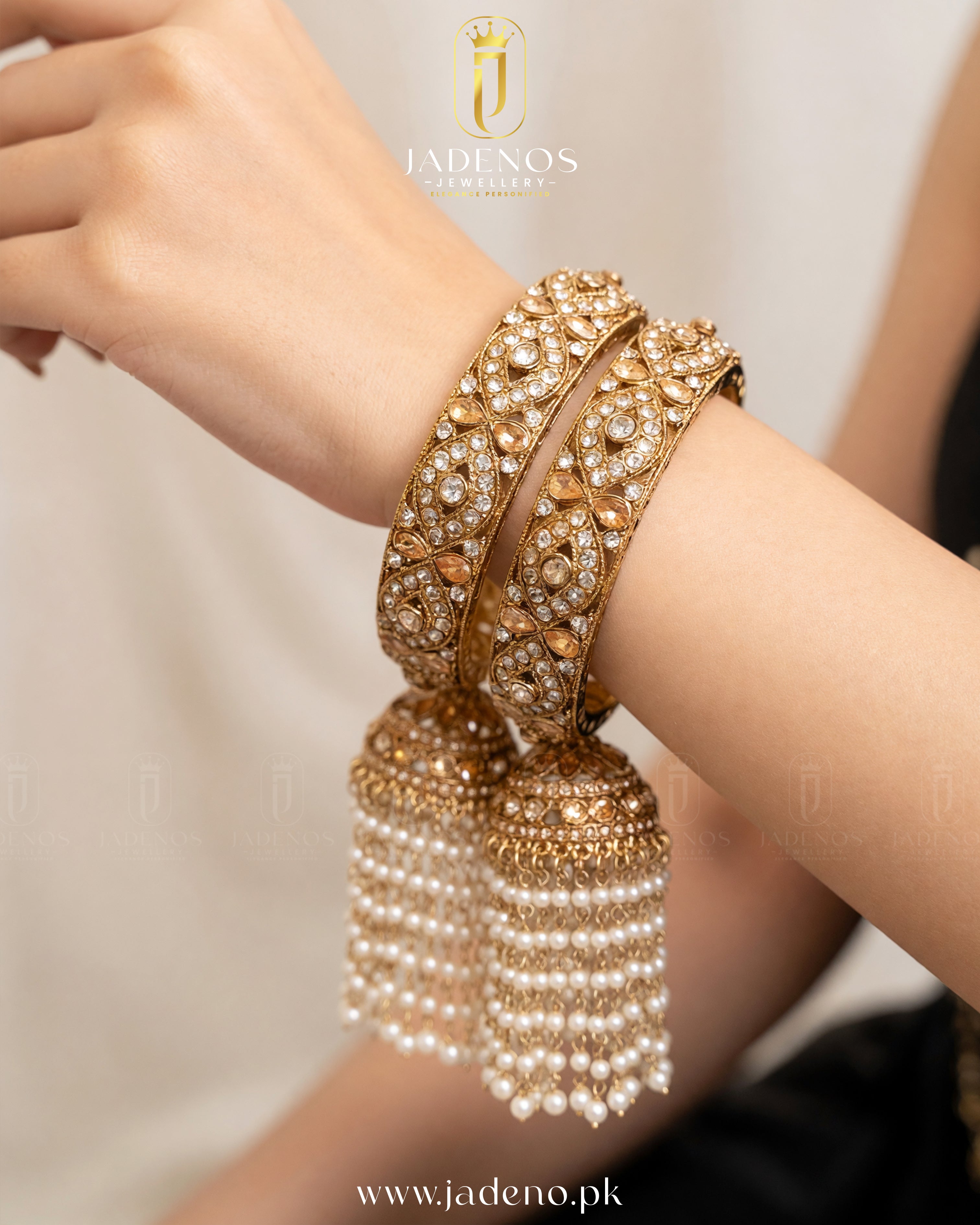 Pure Indian Aurum Tassel Cuff (Kada)