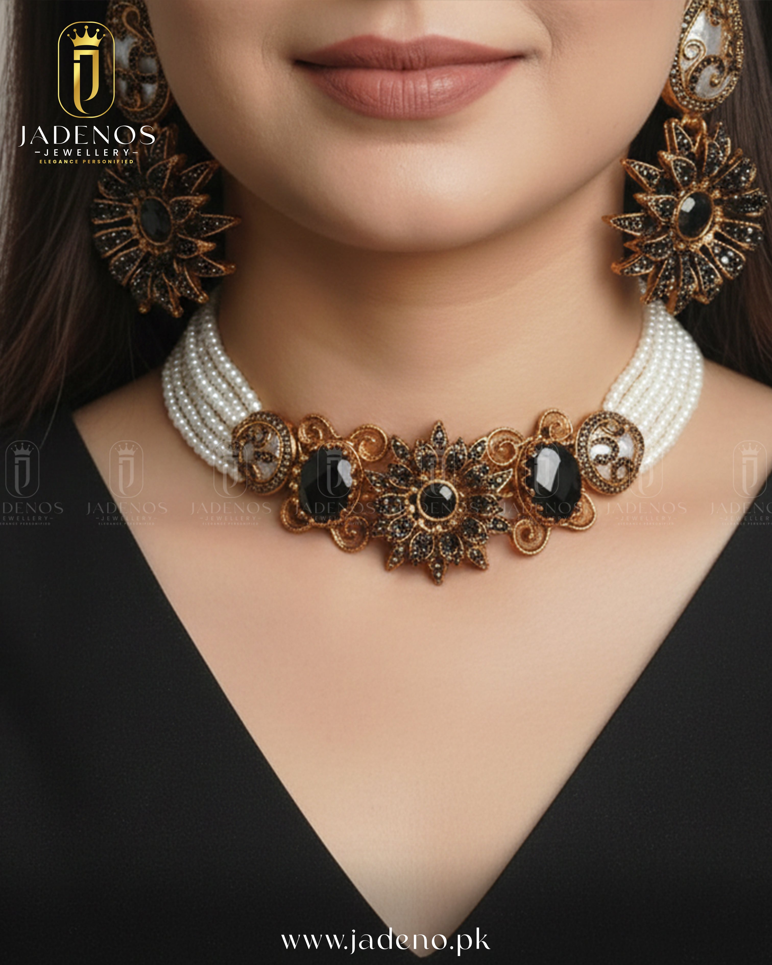 The Mehwar-e-Zar Choker Set