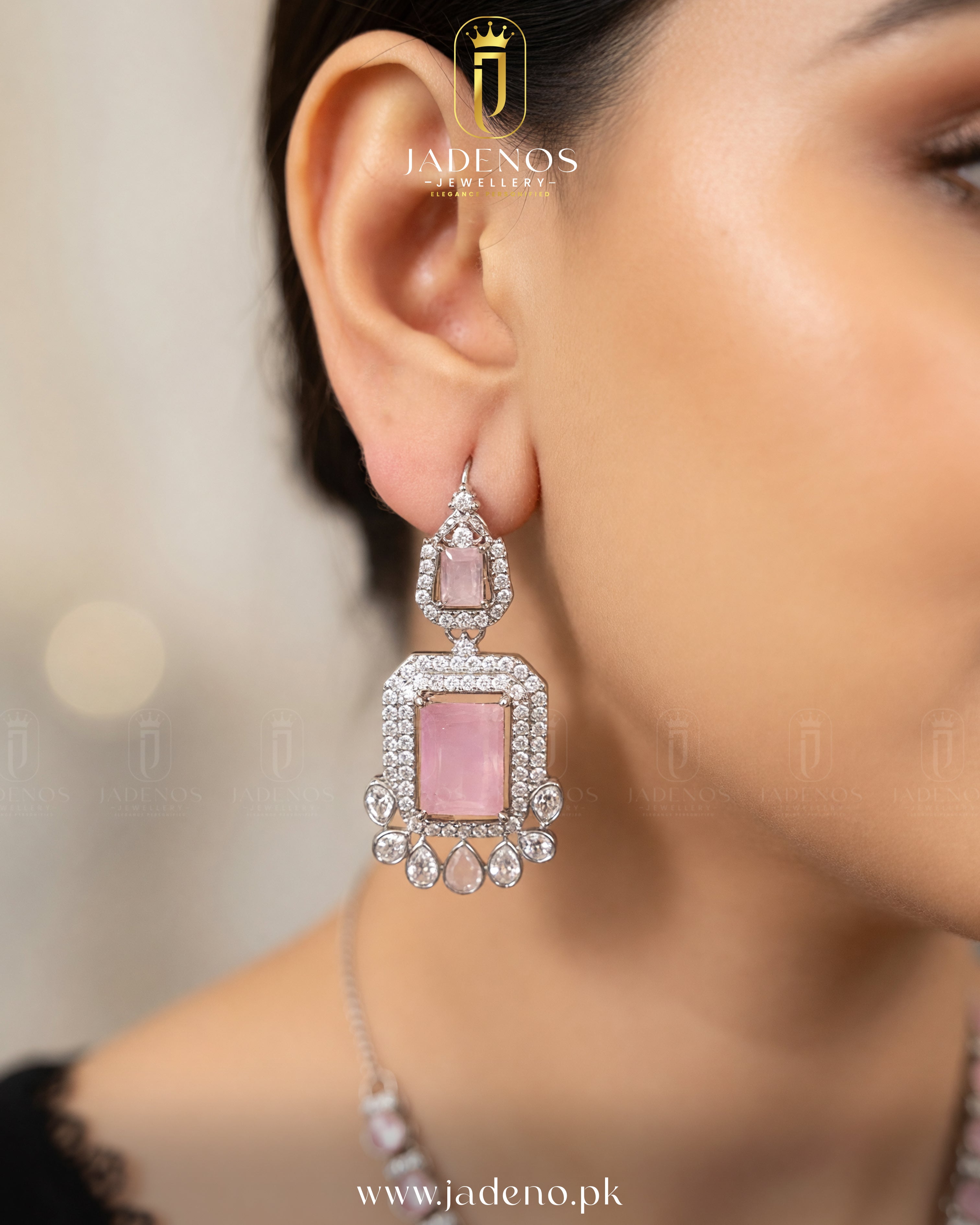 The Mahira Royal Set with Tika