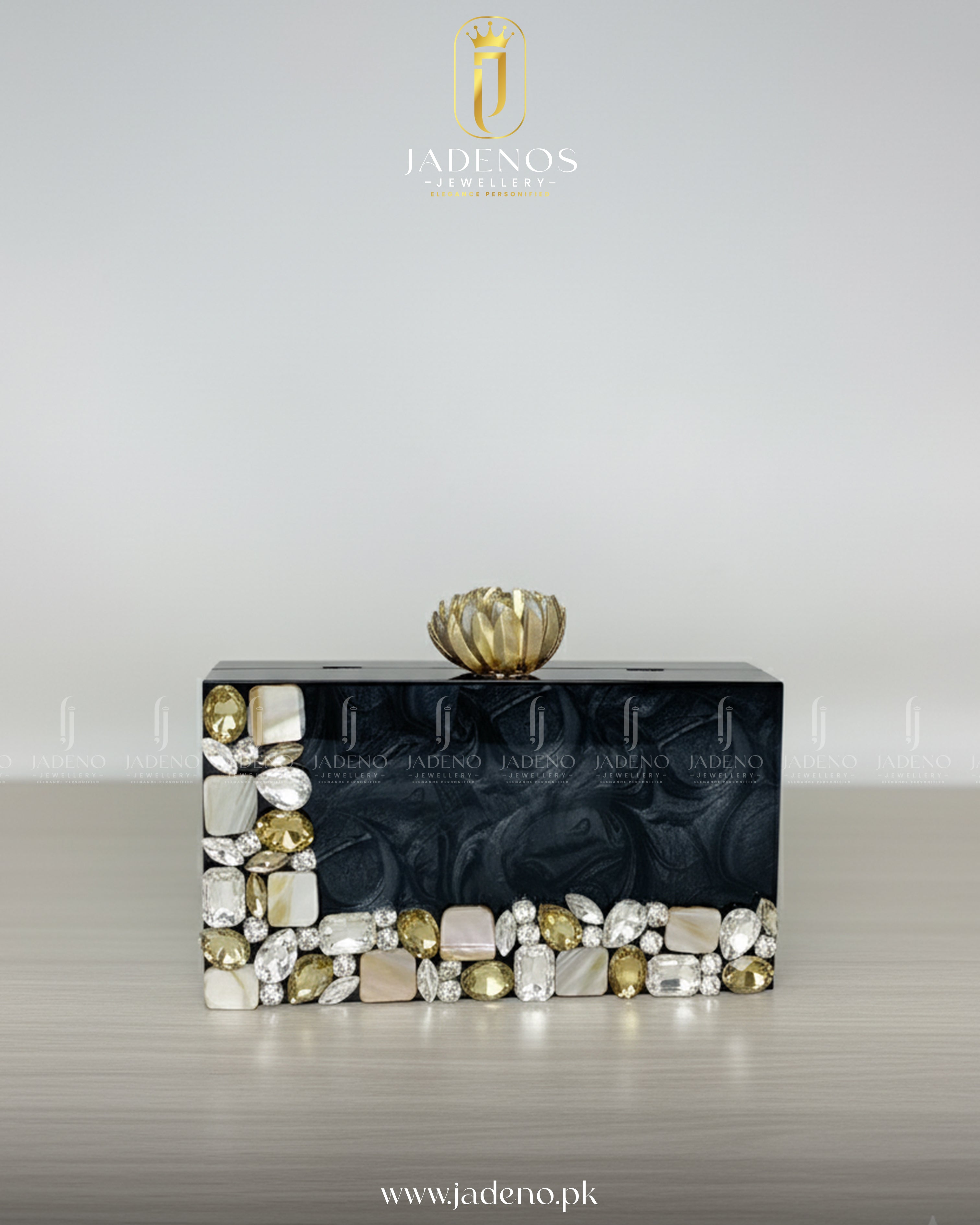 The Heritage Glow Clutch