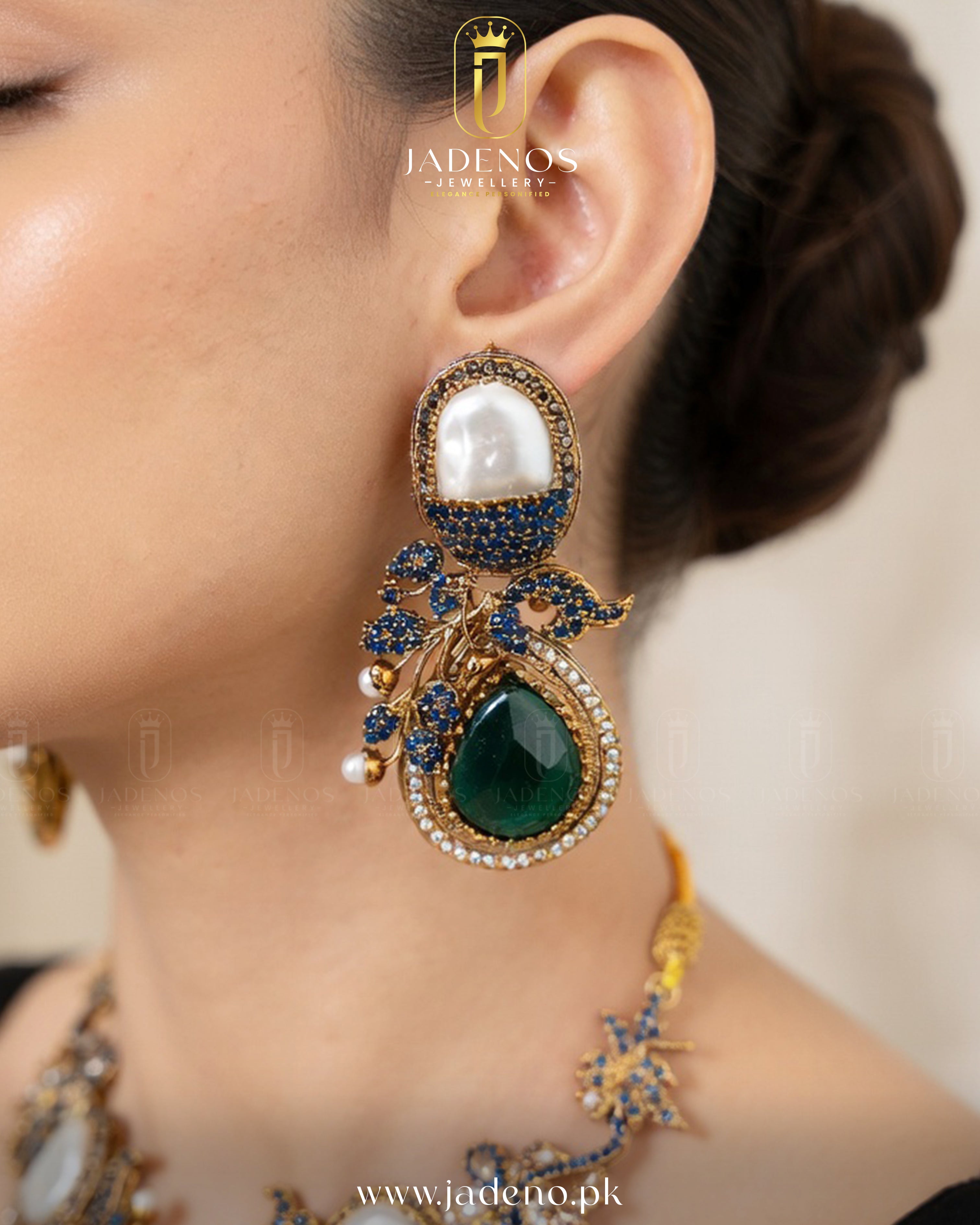 The Zeenat-e-Noor Royal  Set