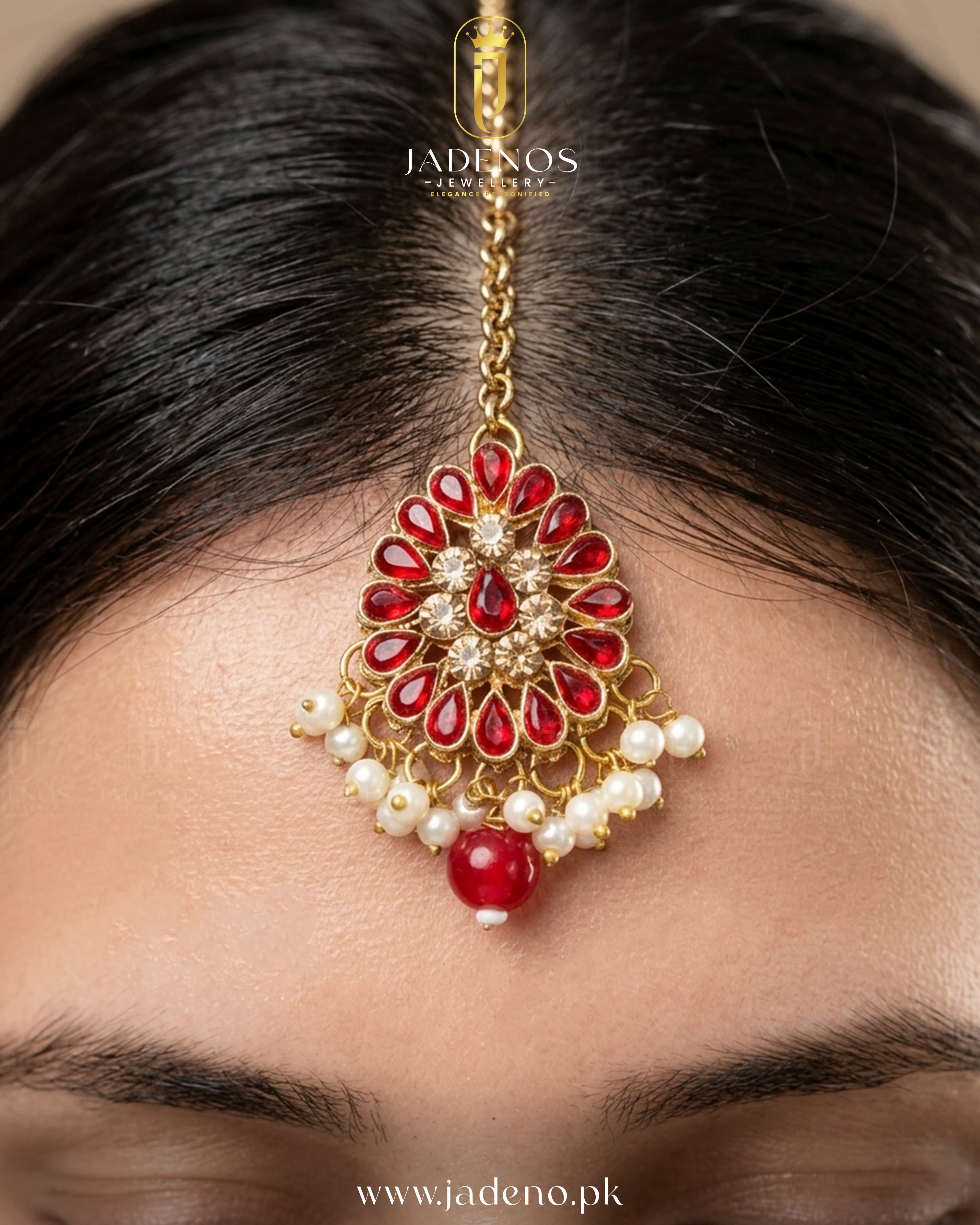 Shaahi Gulnaar Sahara Earrings With Tika