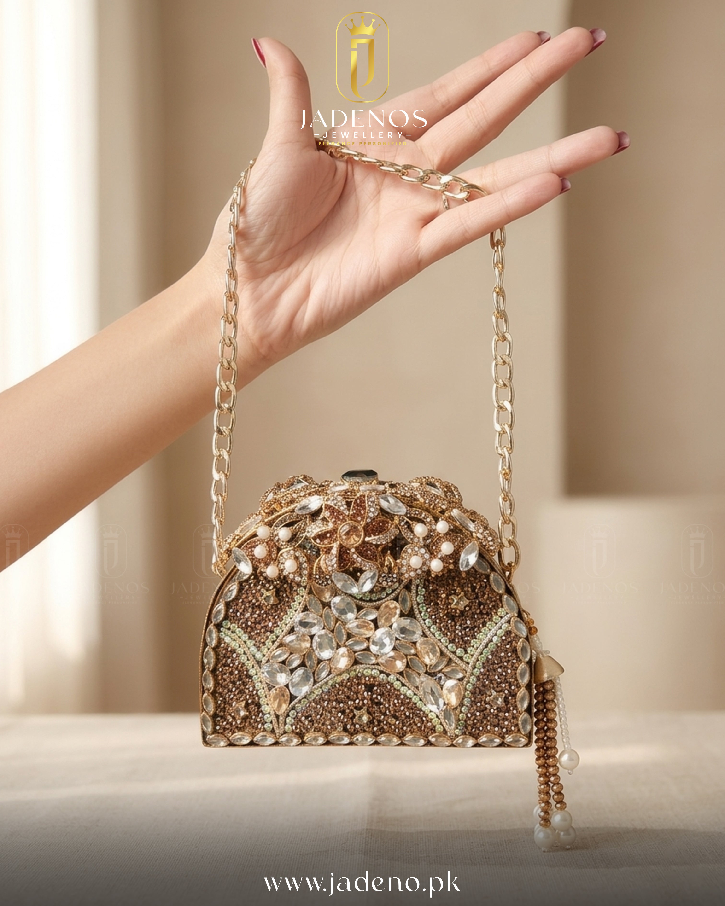 The Filigree Luxe Clutch