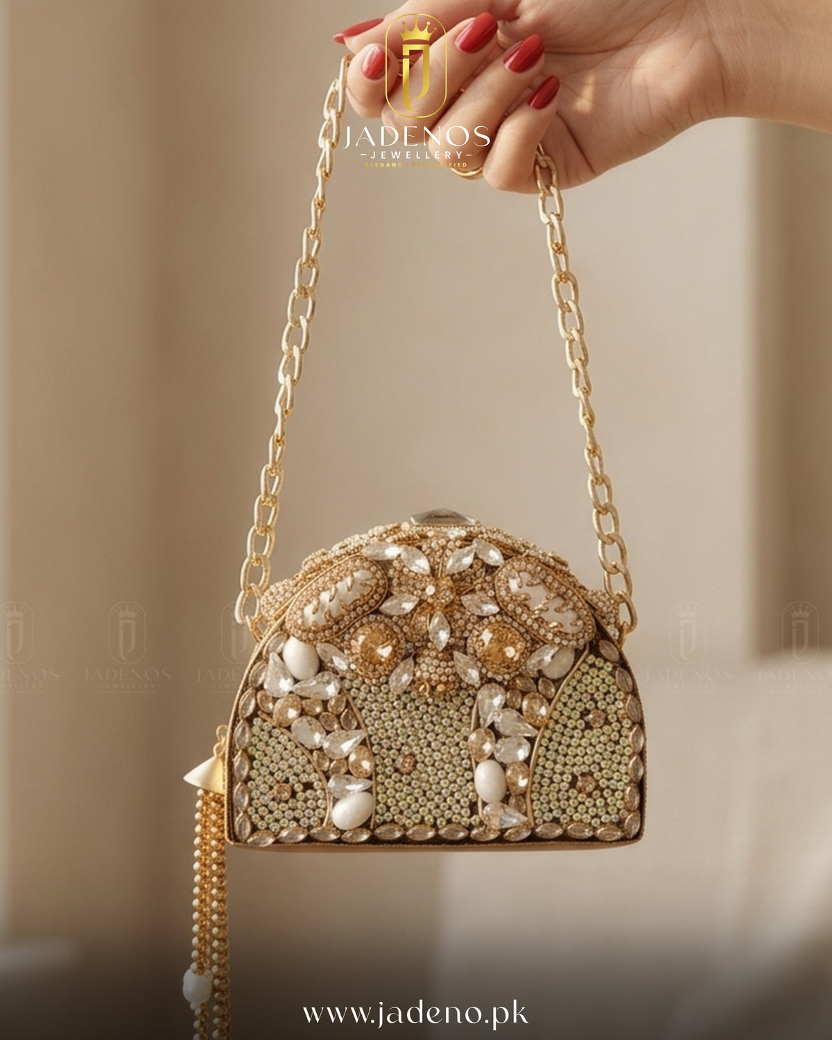 The Elysee Noirea Clutch