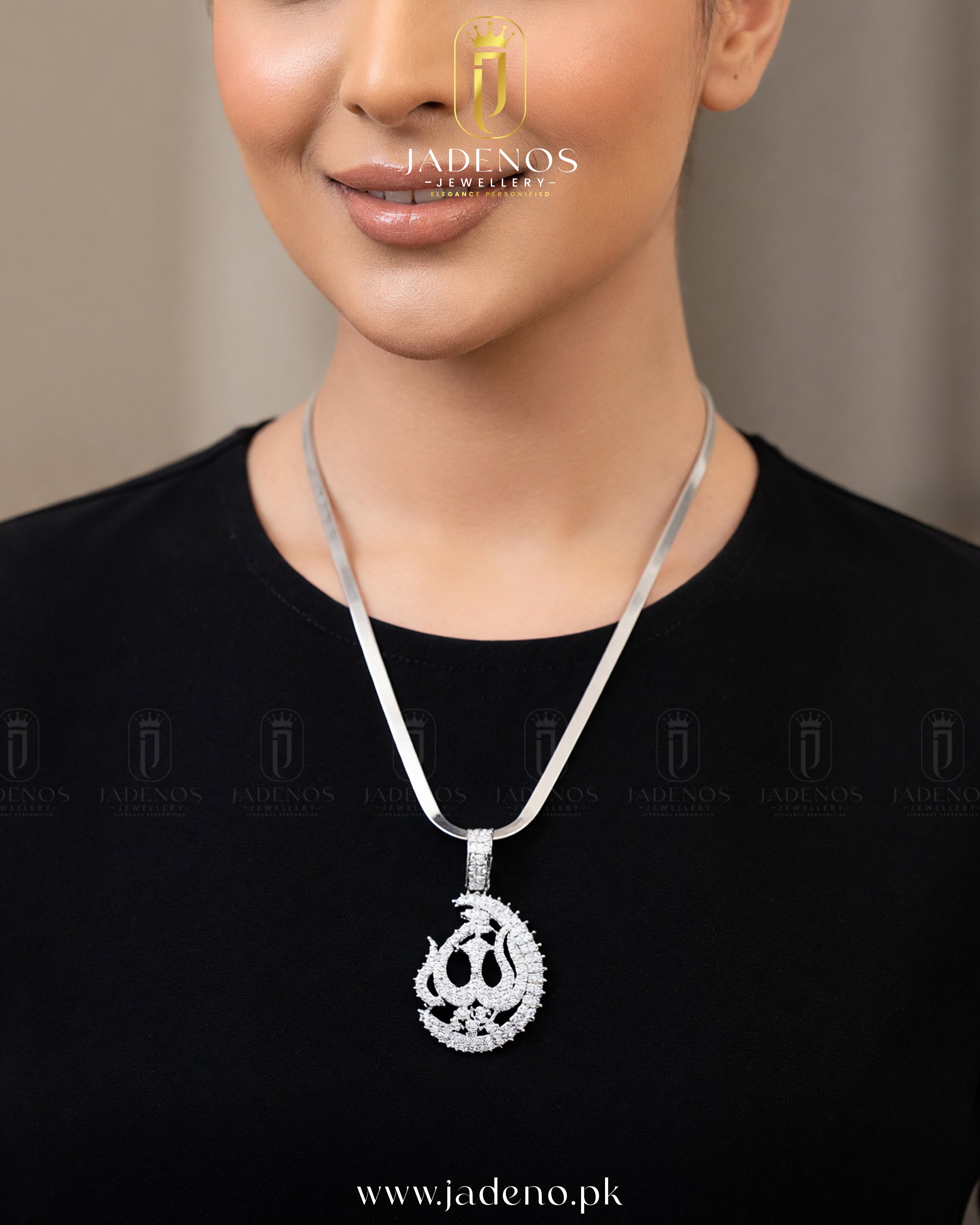 The Moonlit Calligraphy Pendant
