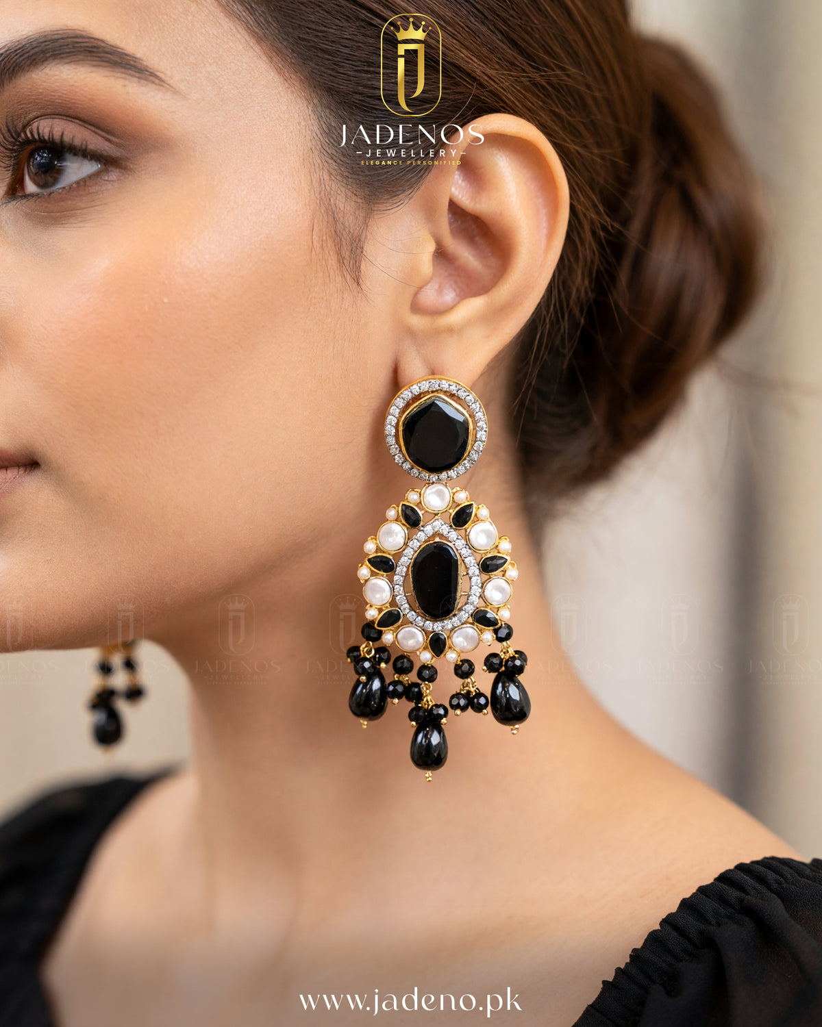 Designer's Crafted Shahkaar Maala Set