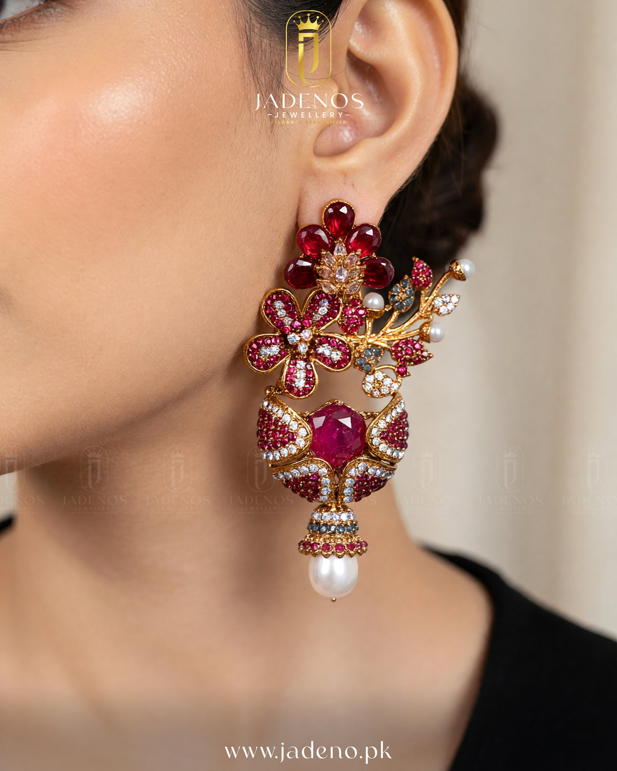 The Meher-e-Mahal Choket Set