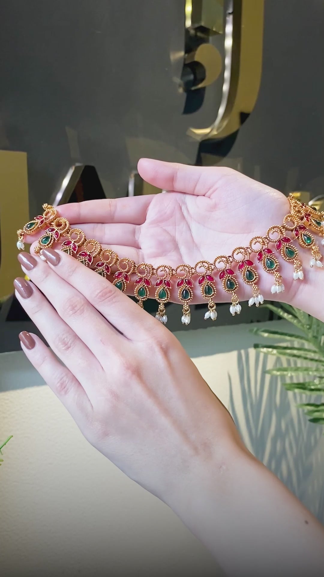 Zeenat-e- Ada Necklace Set