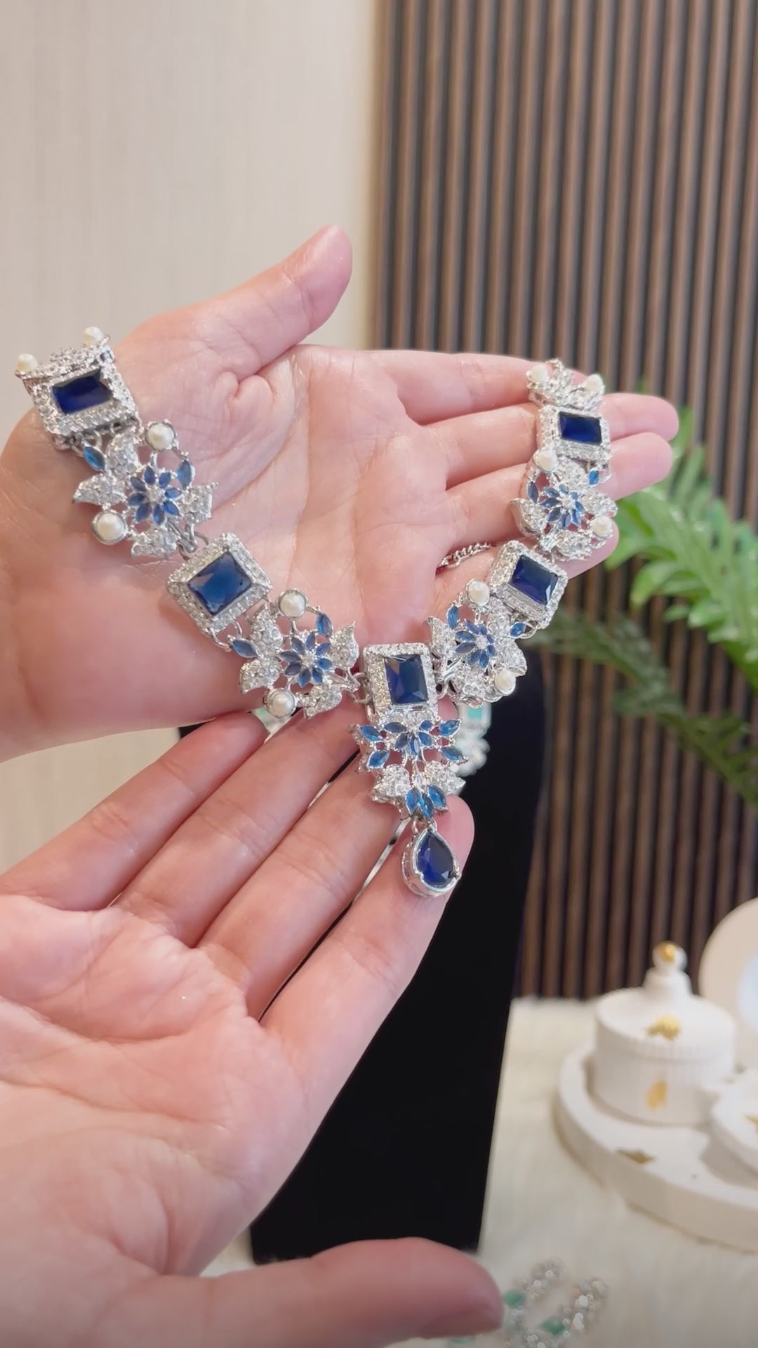 The Sultana Verde Set with Tika