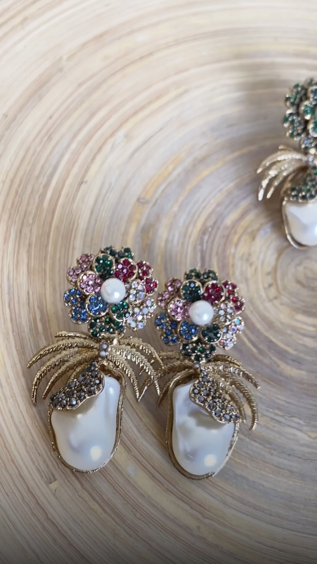 Designer's Flora Mother Pearl Earrings