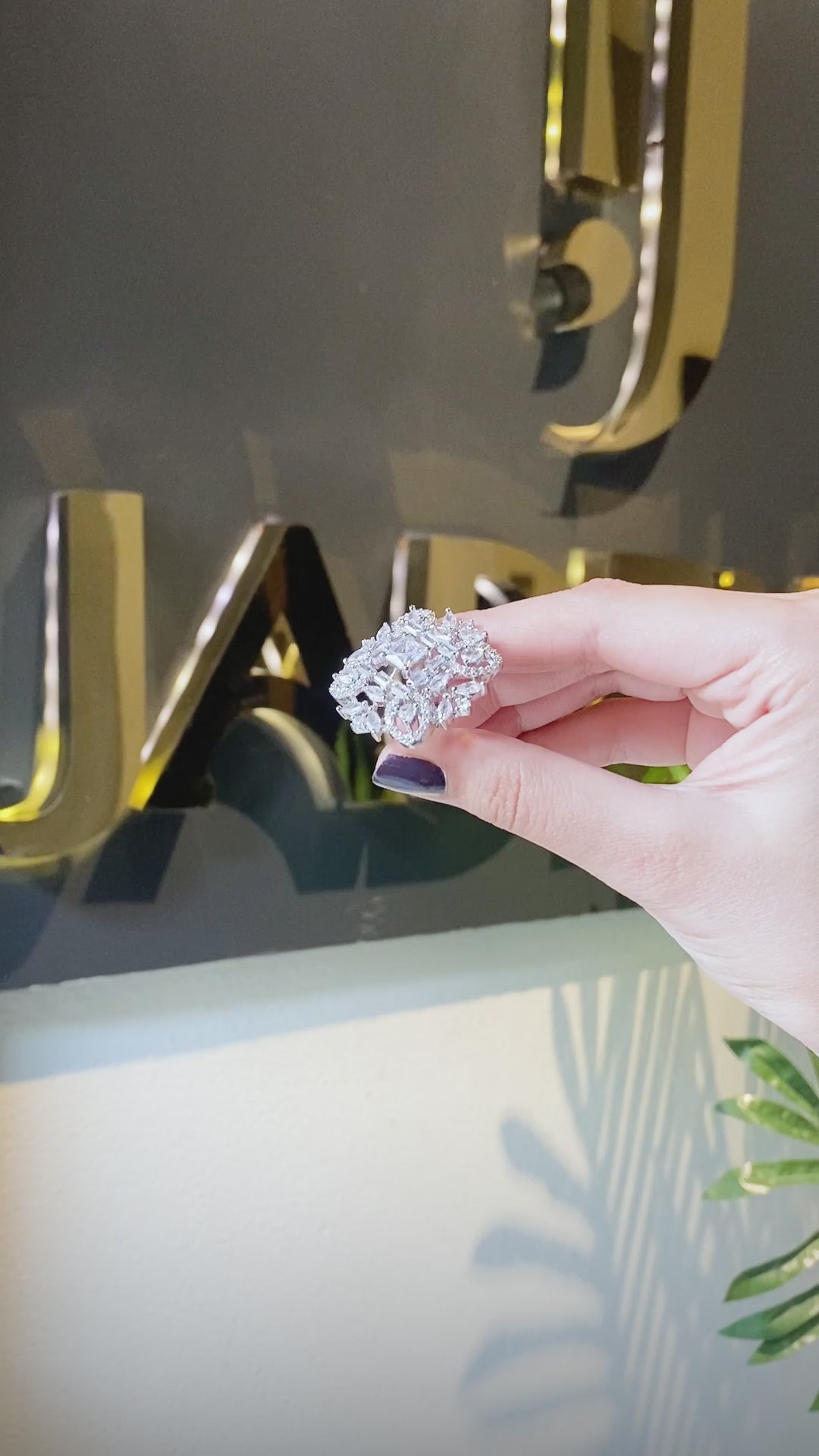 The AD Aureilia Adjustable Ring
