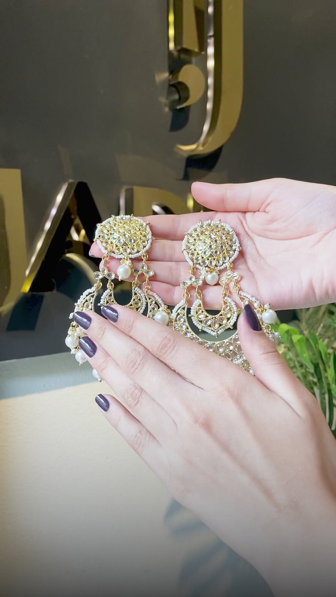 Zar-e-Noor Royal Chand Bali