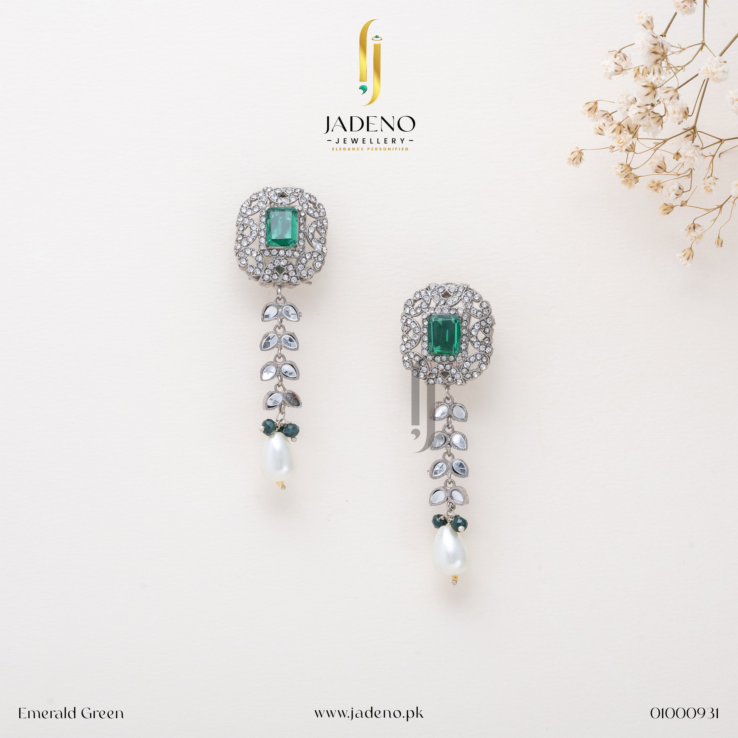 Buy Pretty Kundan with Gem Stone Online in Pakistan | Jadeno.pk