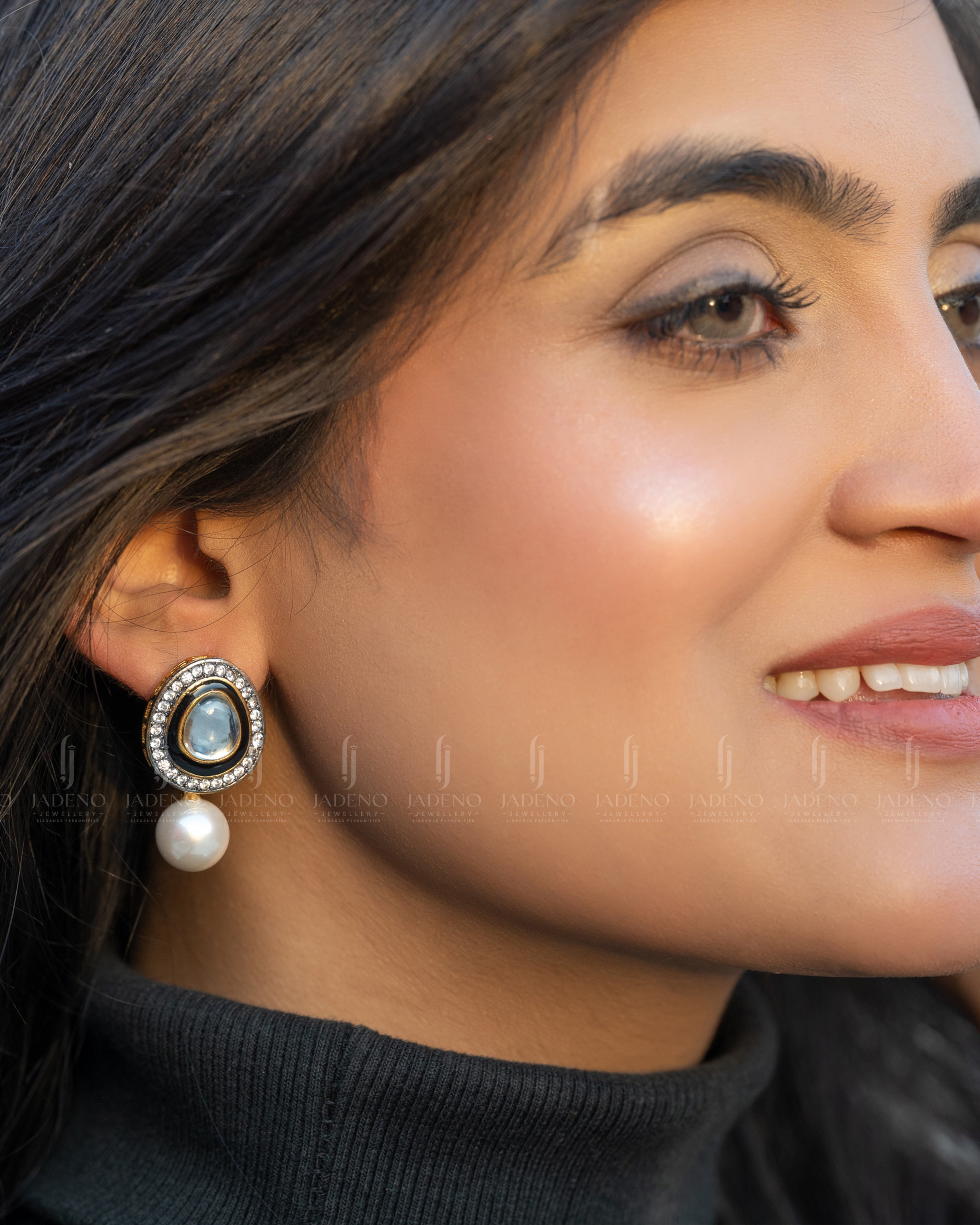 Buy Marvelous Kundan Polki Studs Online in Pakistan | Jadeno.pk