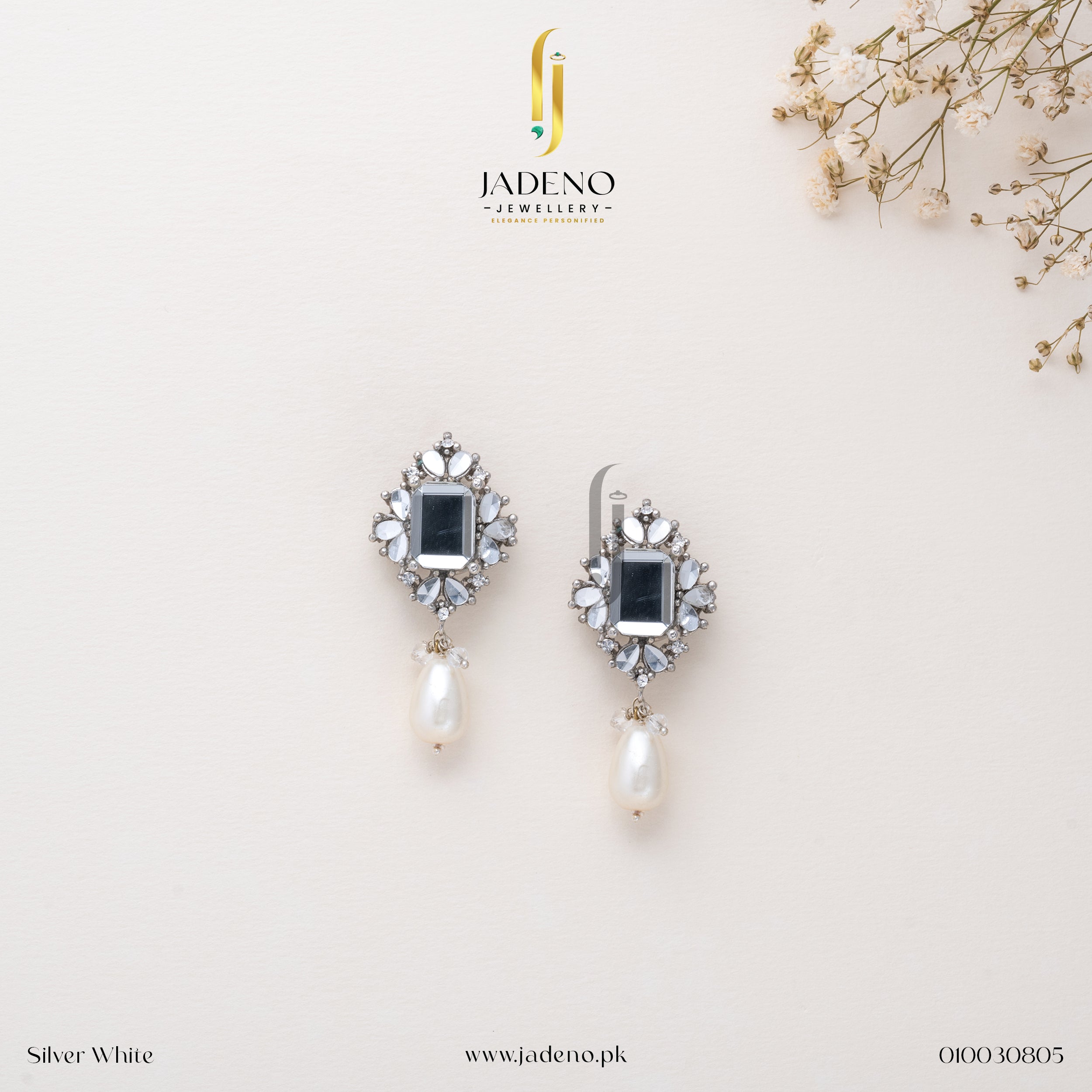 Buy Wondrous Kundan Studs Online in Pakistan | Jadeno.pk