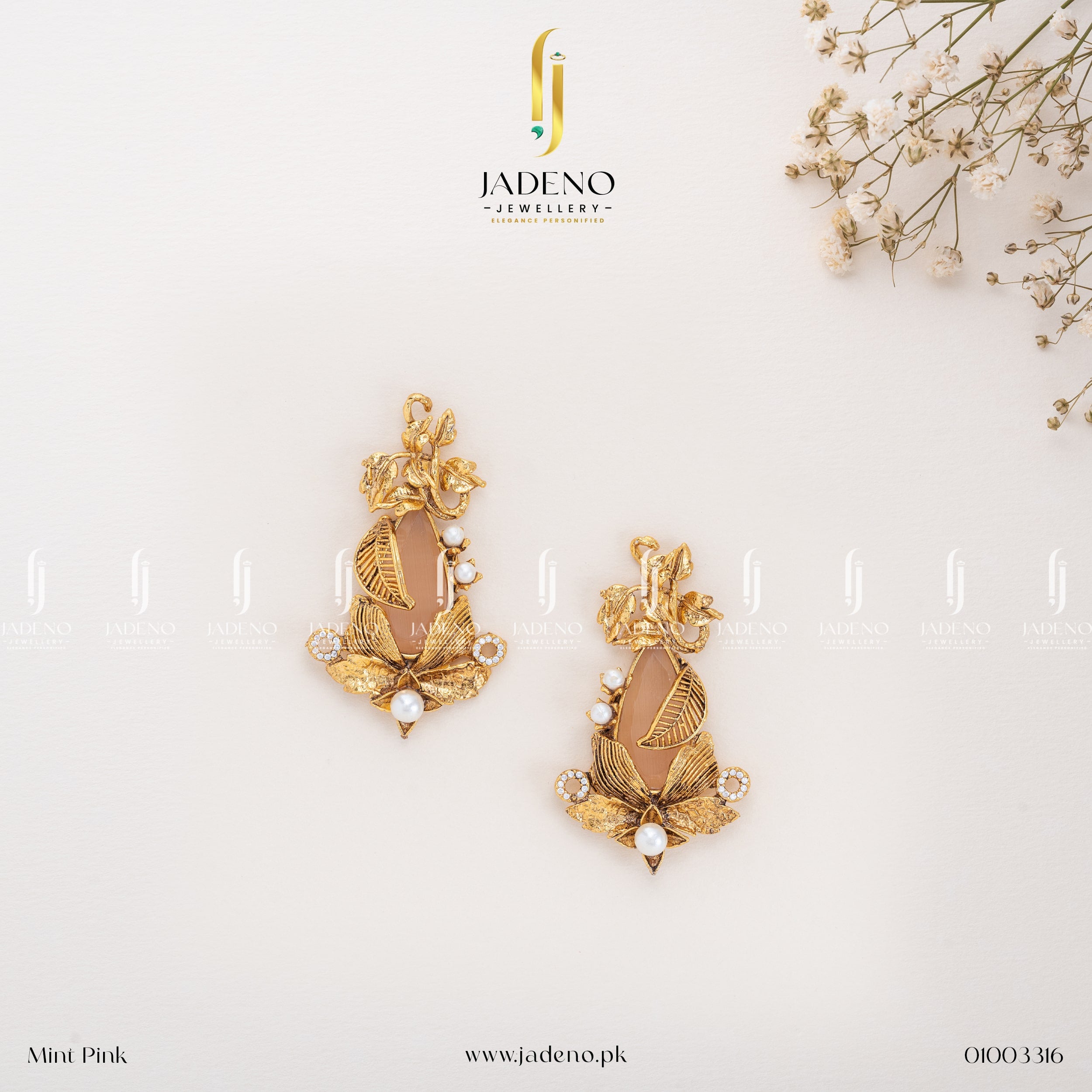 Buy Metalic Egyptian Earrings Studs Online in Pakistan | Jadeno.pk