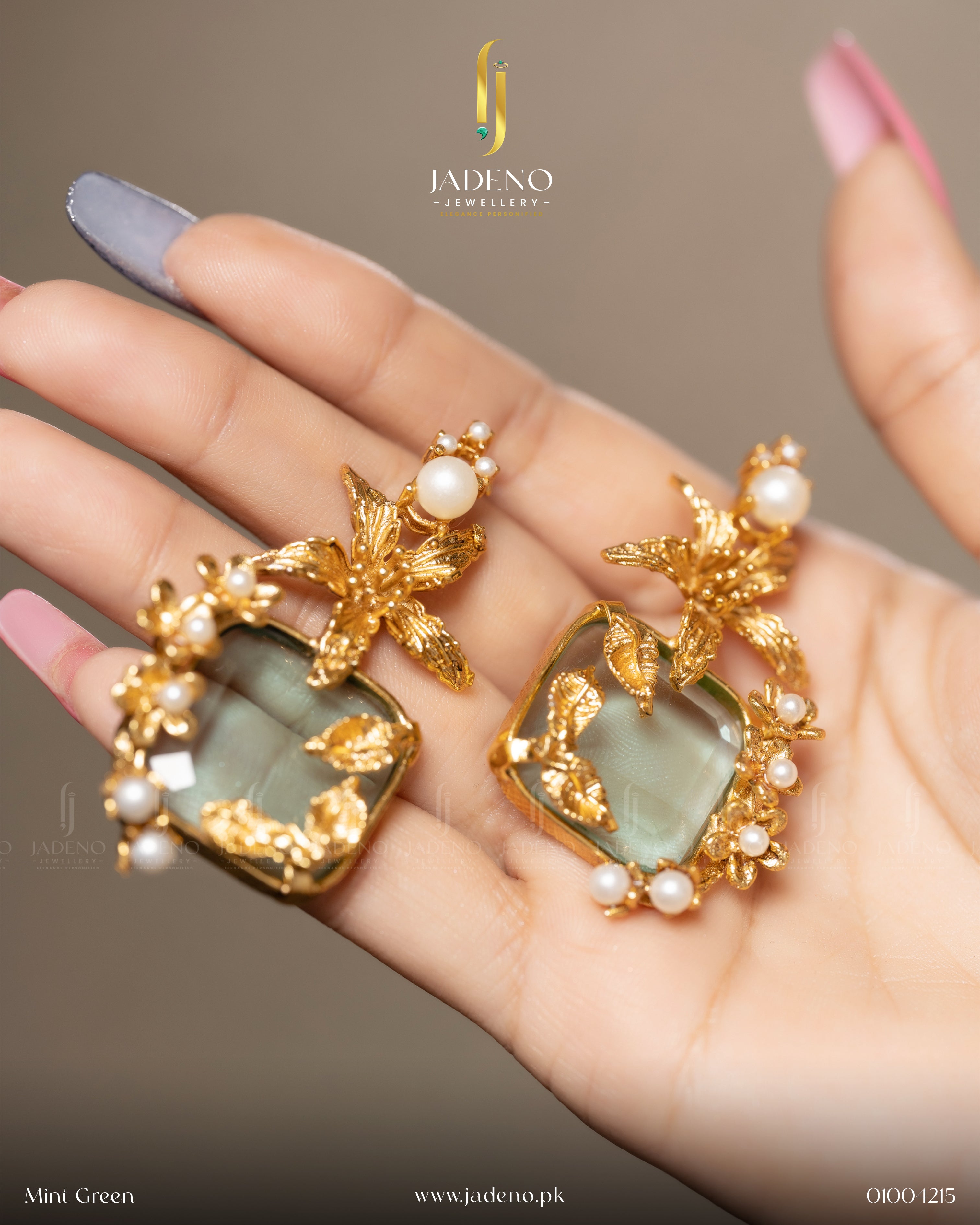 Buy Elegant Studs Online in Pakistan | Jadeno.pk