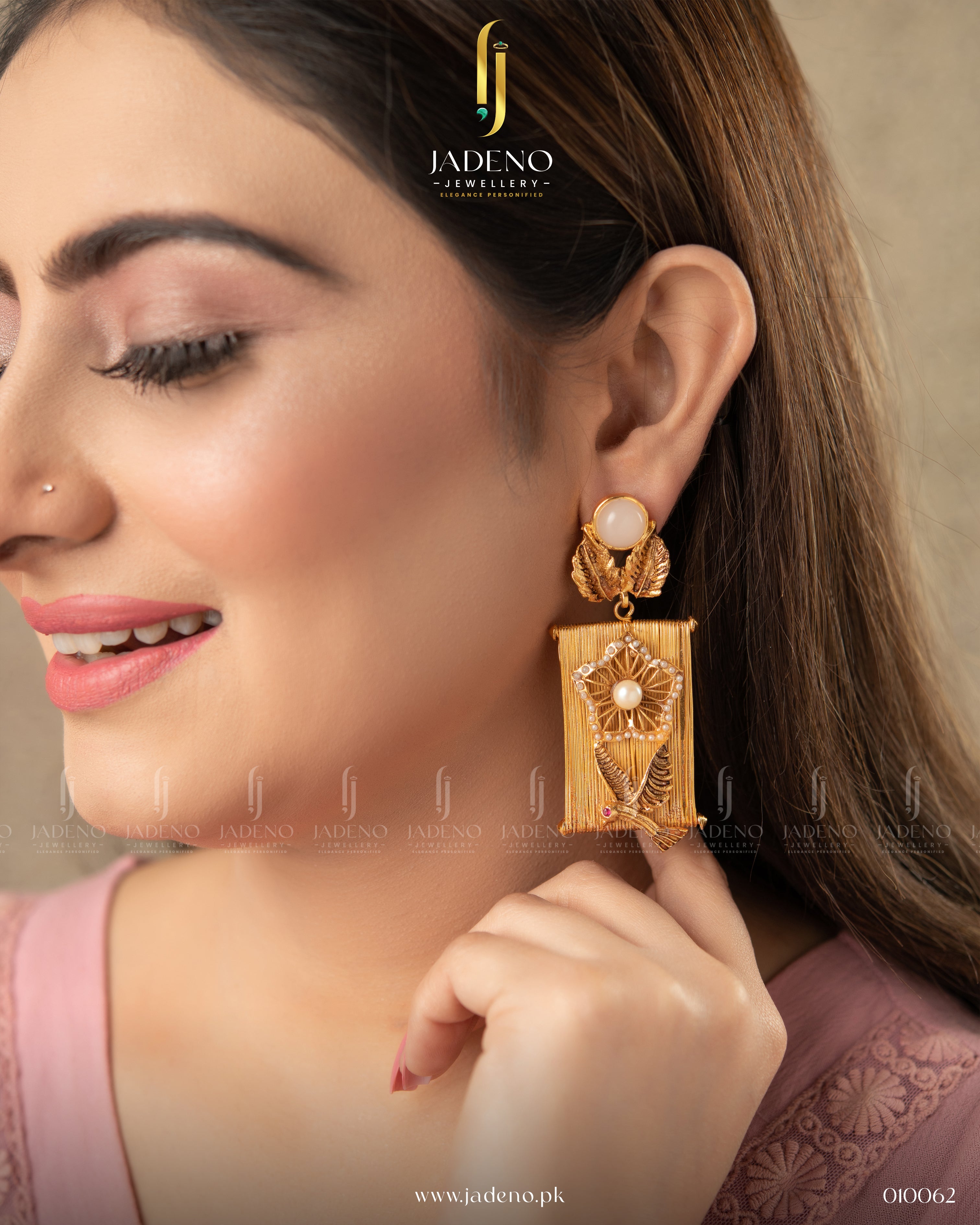 Buy Designer's Made Gold Plated Bird Earrings Online in Pakistan | Jadeno.pk