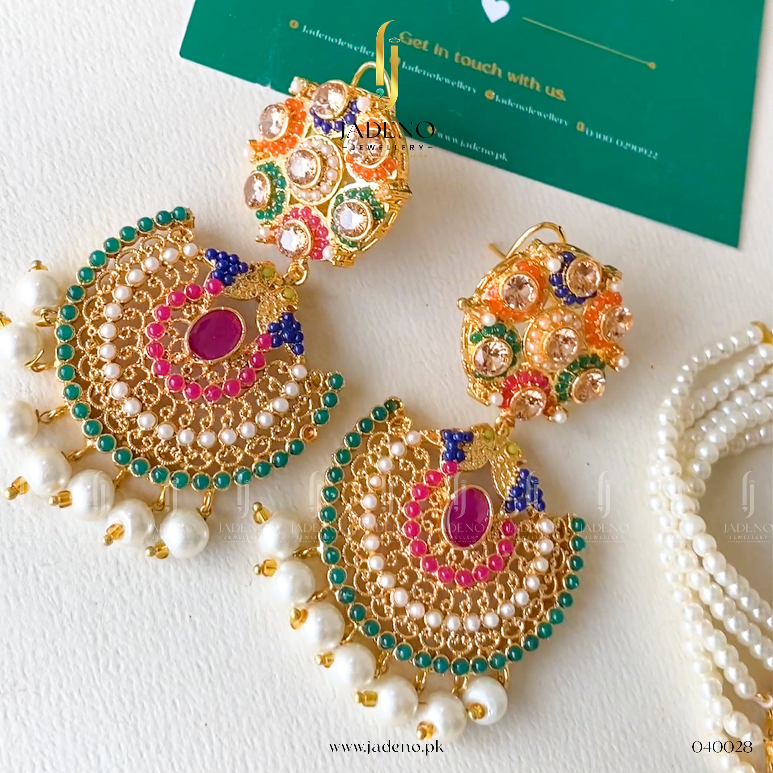 Buy Nakshi Nauratan Choker Set Online in Pakistan | Jadeno.pk