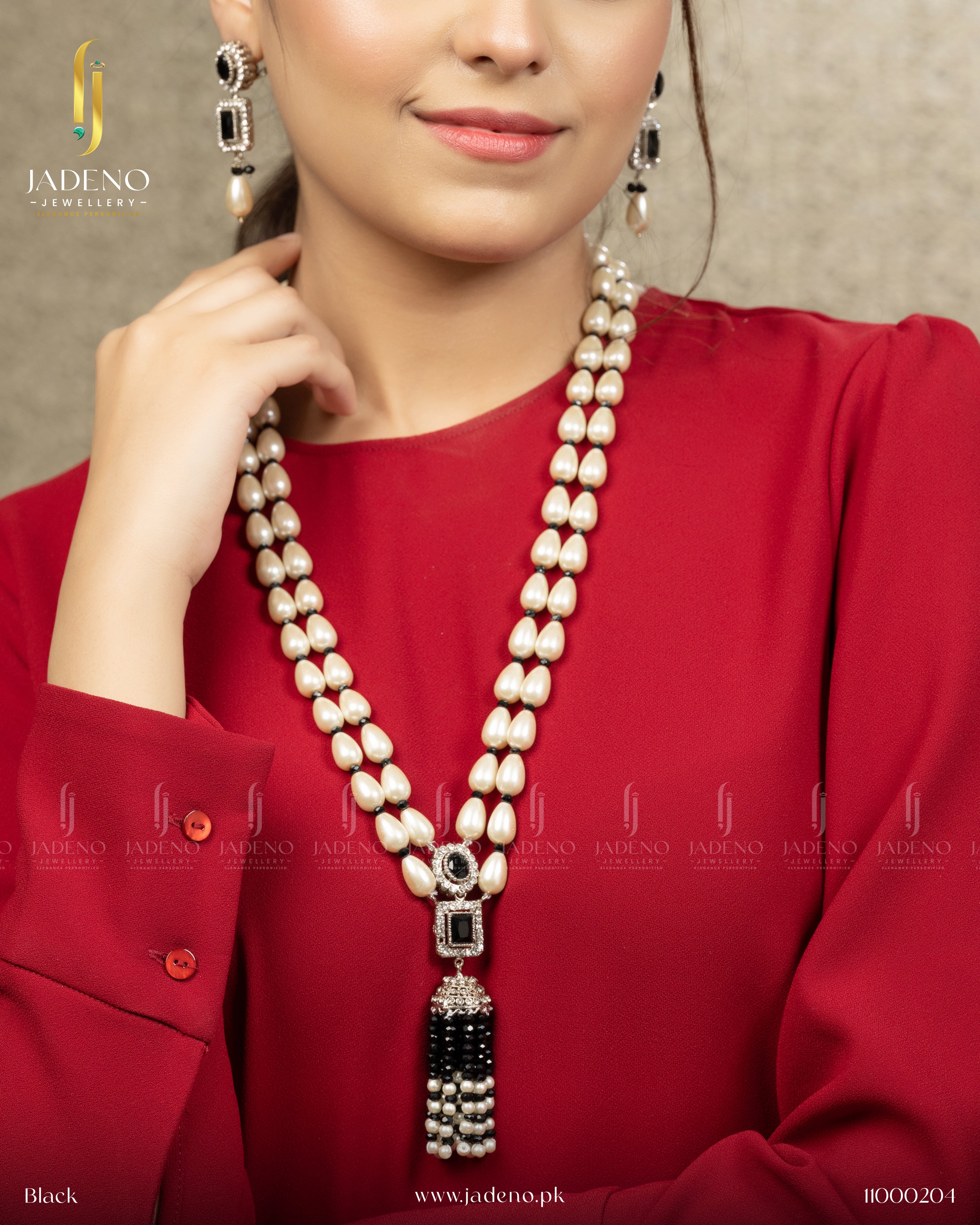 Designers Crafted Tussles Mala with Earrings
