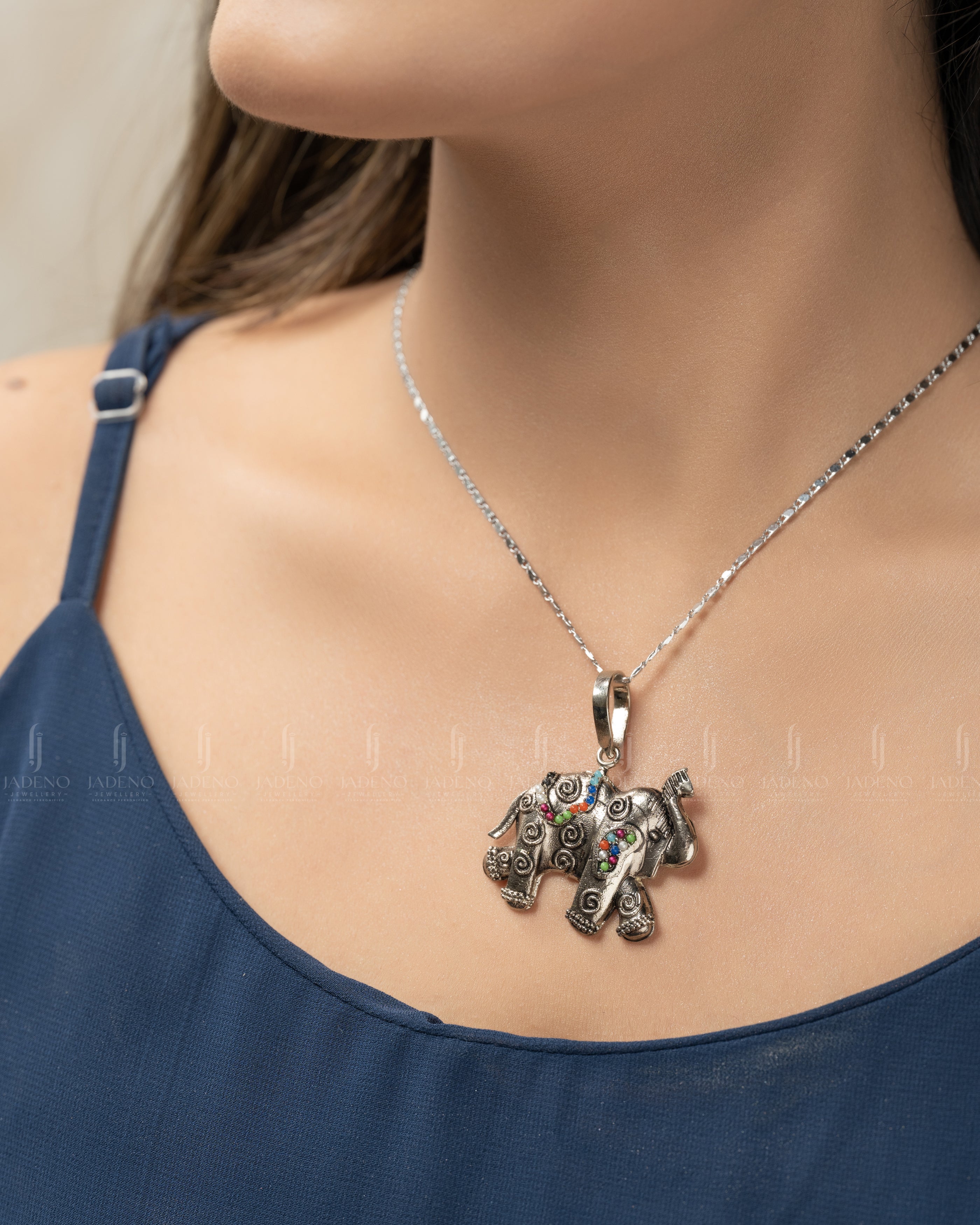 Buy Jassy Antique Elephant Set Online in Pakistan | Jadeno.pk